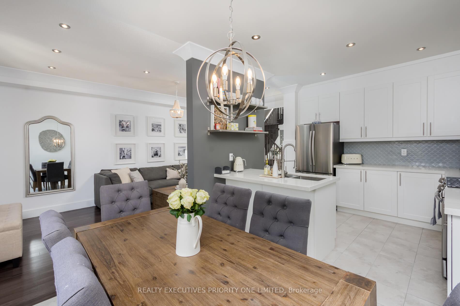 Photo 16 of 49 Prady Lane, New Tecumseth, Tottenham — HOMEH