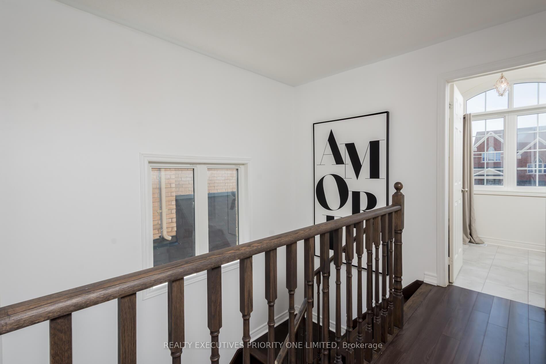 Photo 17 of 49 Prady Lane, New Tecumseth, Tottenham — HOMEH