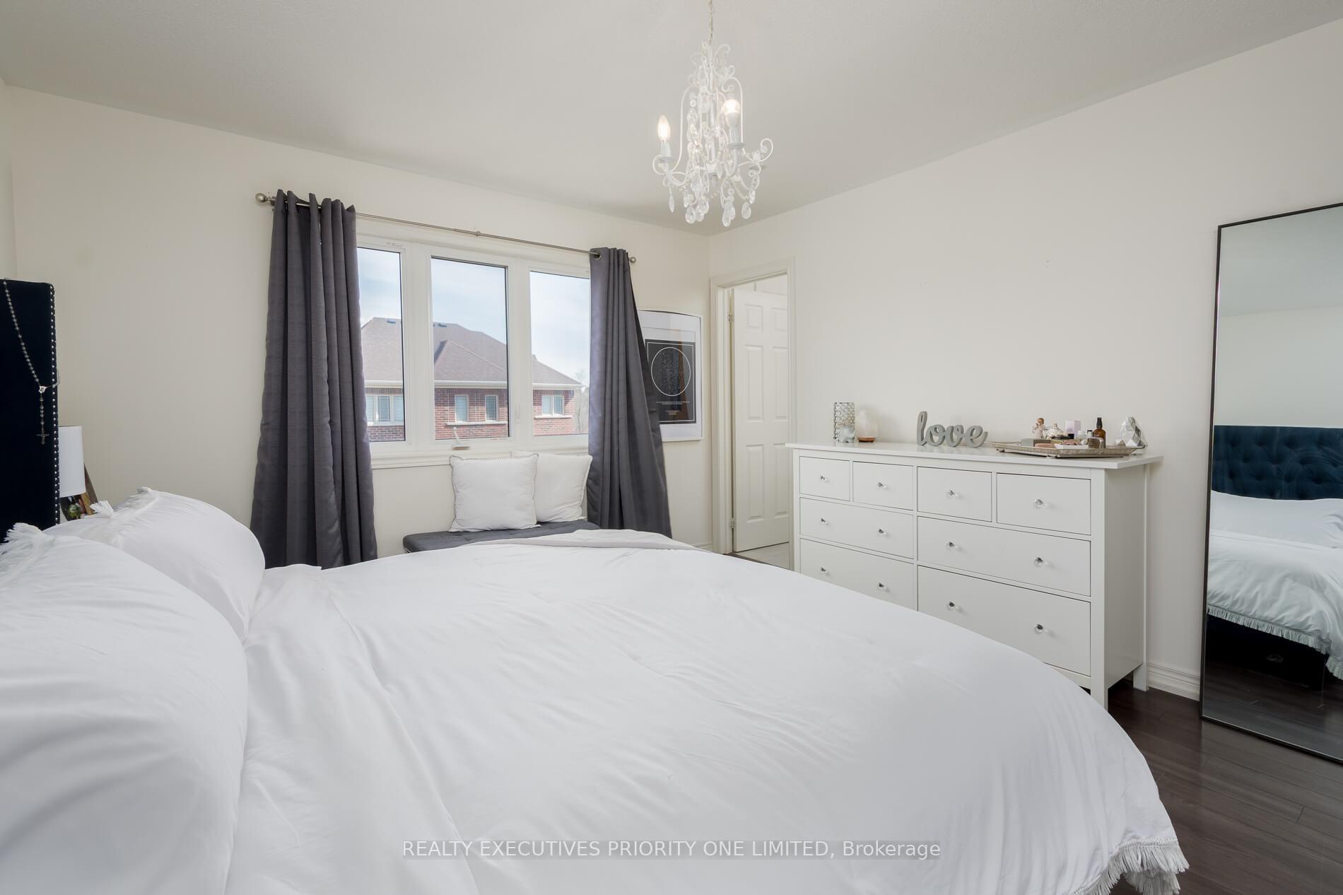 Photo 20 of 49 Prady Lane, New Tecumseth, Tottenham — HOMEH