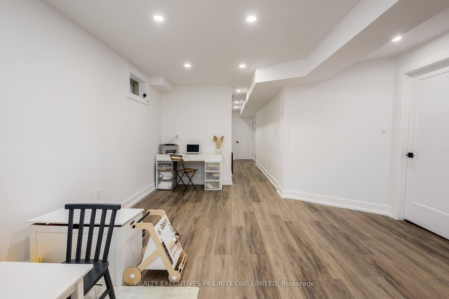 Photo 29 of 49 Prady Lane, New Tecumseth, Tottenham — HOMEH
