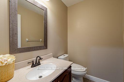 Photo 17 of 94 Lewis Drive, Orillia — HOMEH