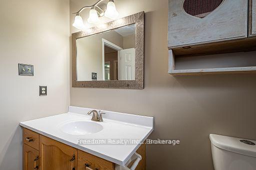 Photo 26 of 94 Lewis Drive, Orillia — HOMEH