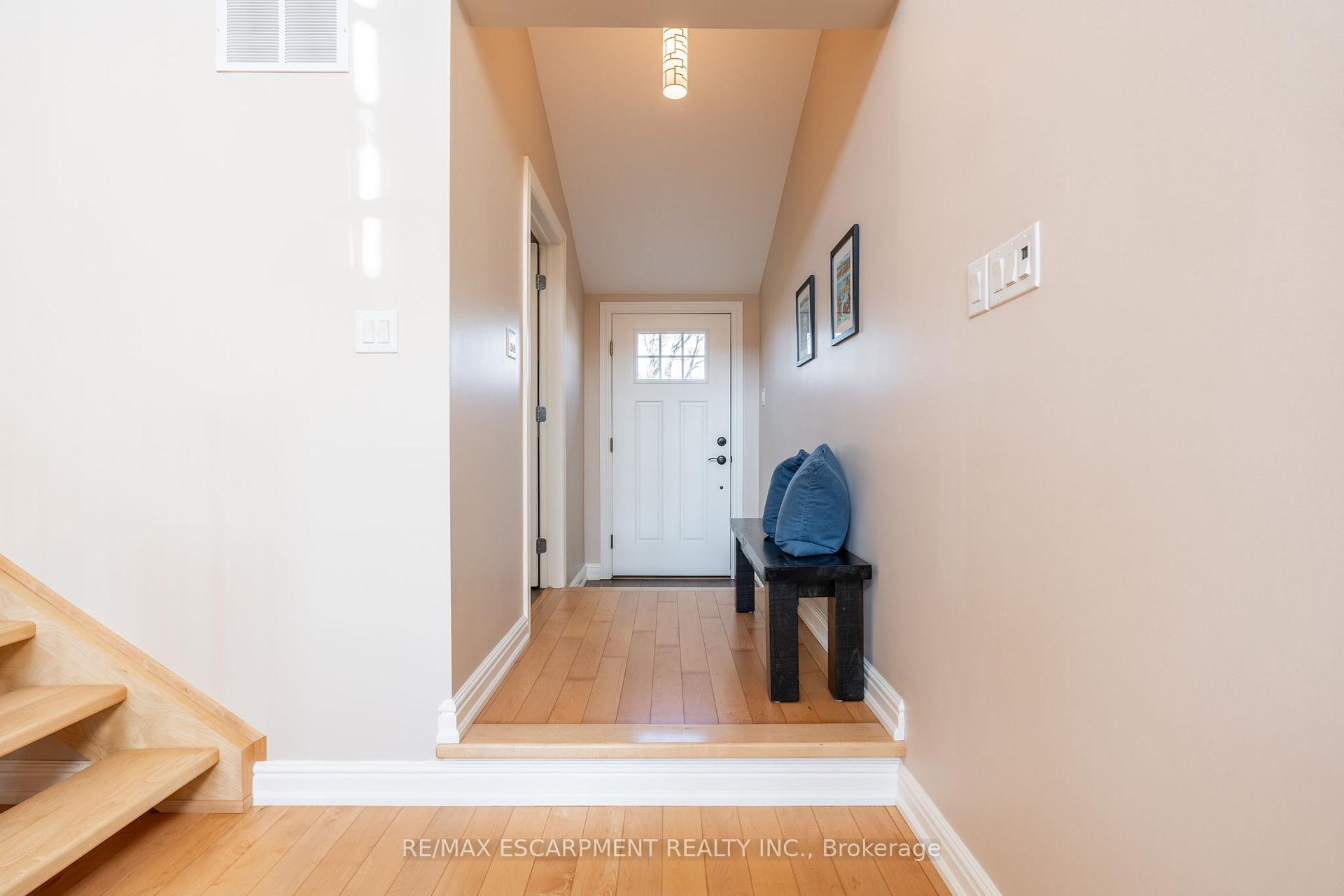 Photo 29 of 5433 Sixth Line, Milton, Rural Trafalgar — HOMEH