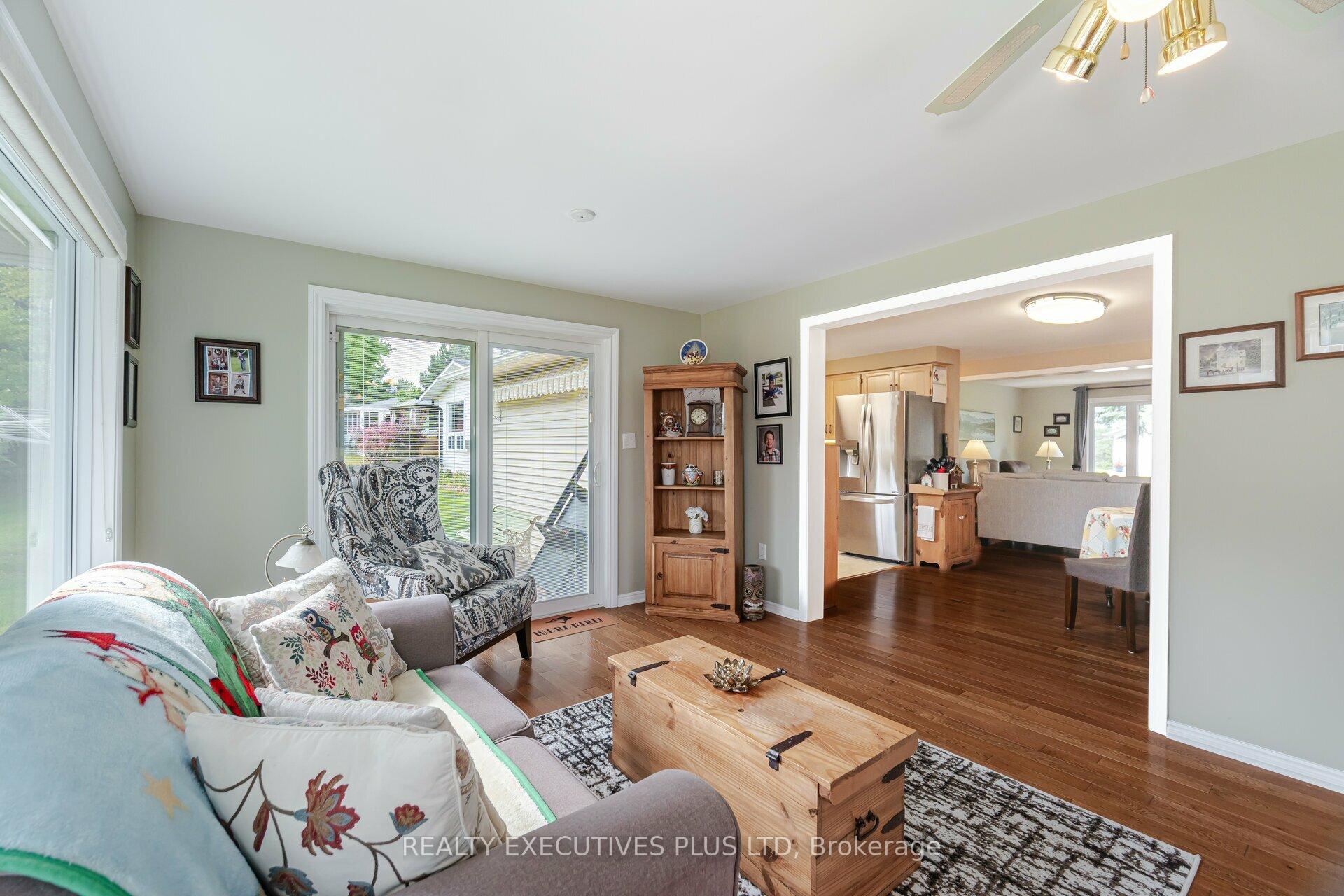 Photo 22 of 7 Hickory Court, New Tecumseth, Rural New Tecumseth — HOMEH