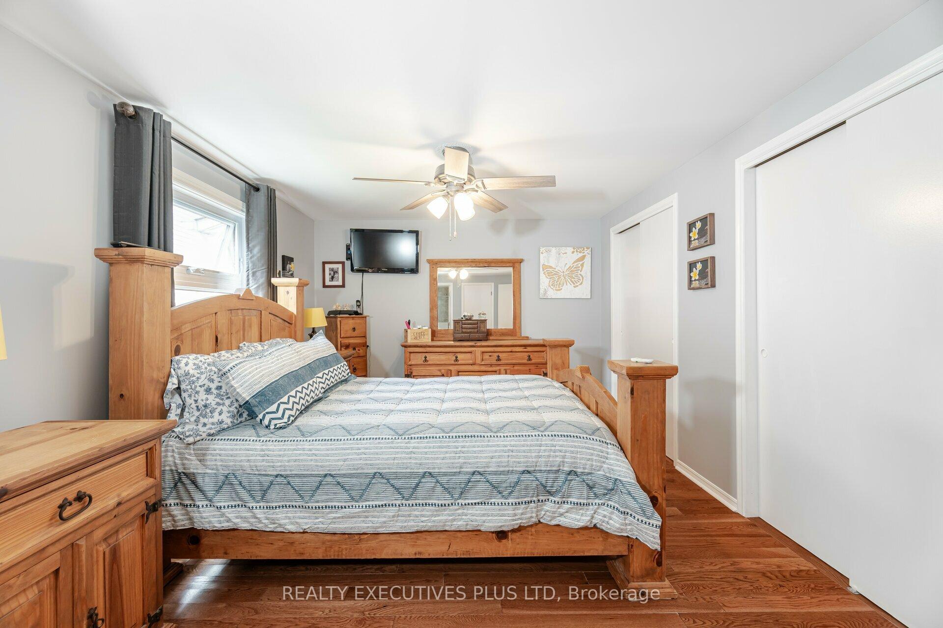Photo 24 of 7 Hickory Court, New Tecumseth, Rural New Tecumseth — HOMEH