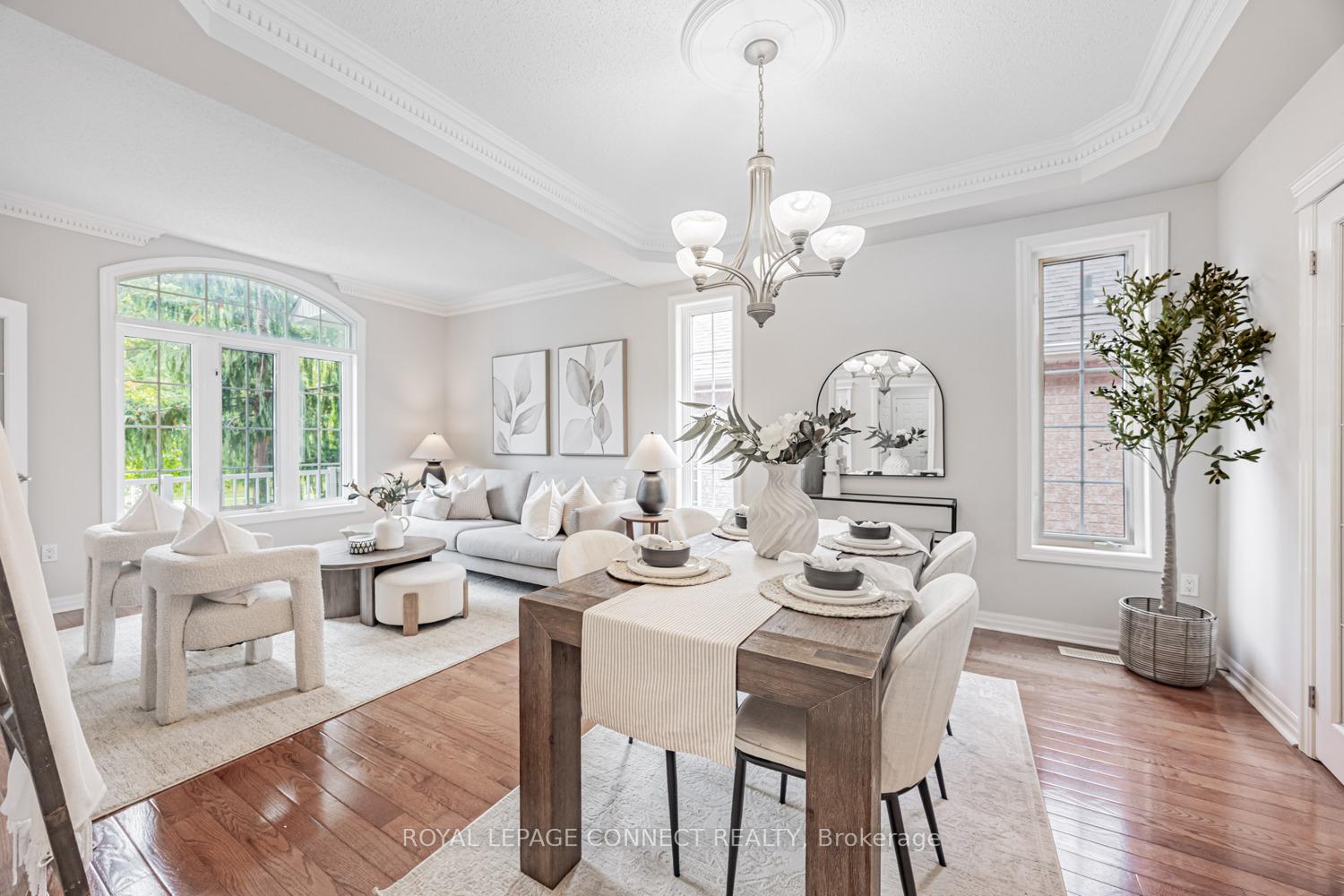 Photo 3 of 760 Eagle Ridge Drive, Oshawa, Taunton — HOMEH