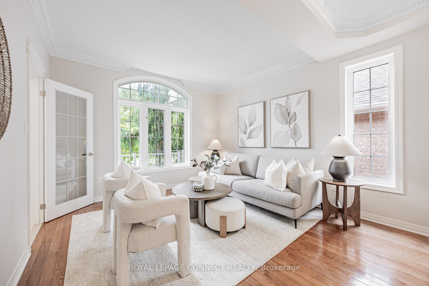 Photo 5 of 760 Eagle Ridge Drive, Oshawa, Taunton — HOMEH