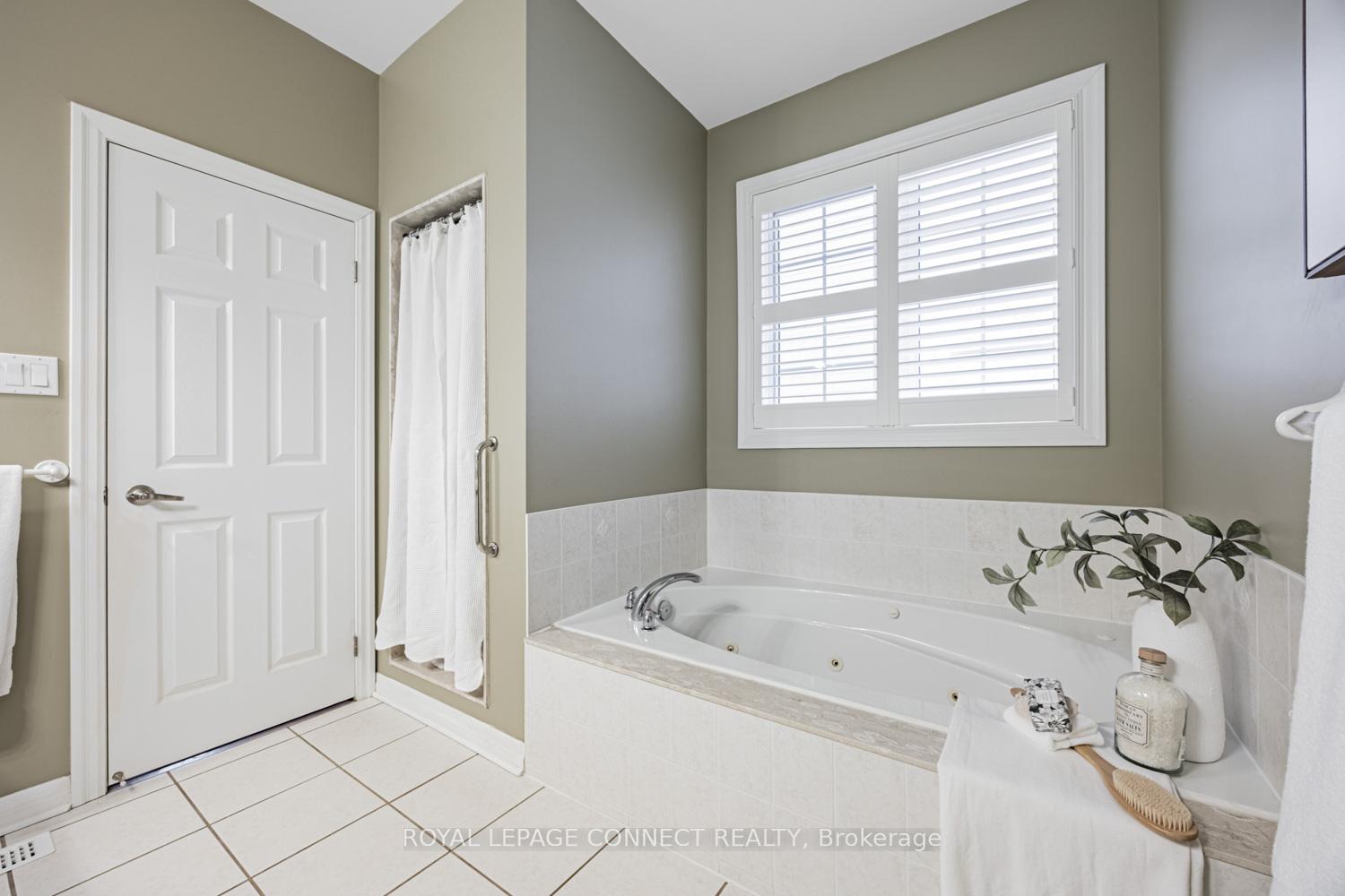Photo 22 of 760 Eagle Ridge Drive, Oshawa, Taunton — HOMEH