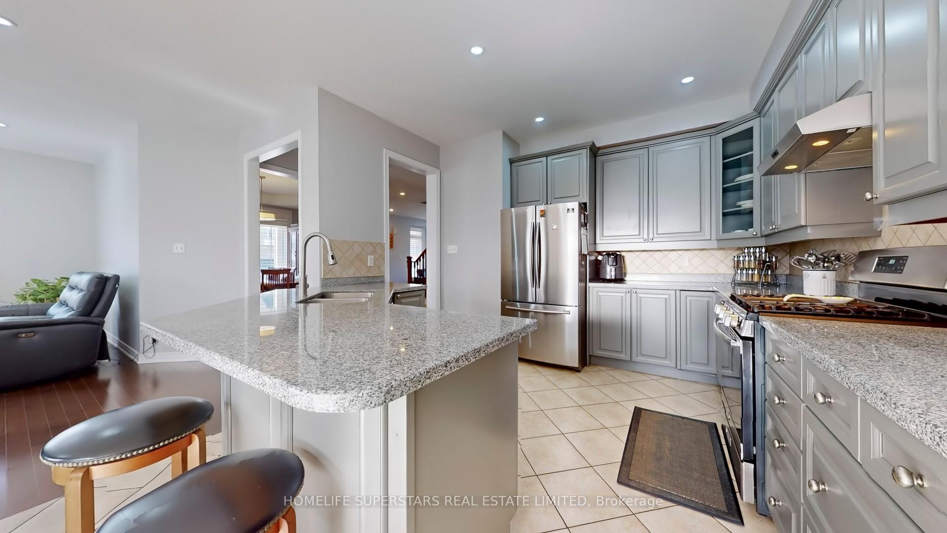 Photo 5 of 1106 Little Crescent, Milton, Clarke — HOMEH
