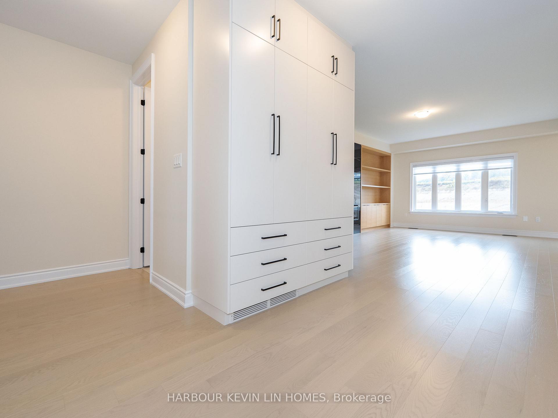 Photo 6 of 18 Janes Crescent, New Tecumseth, Rural New Tecumseth — HOMEH