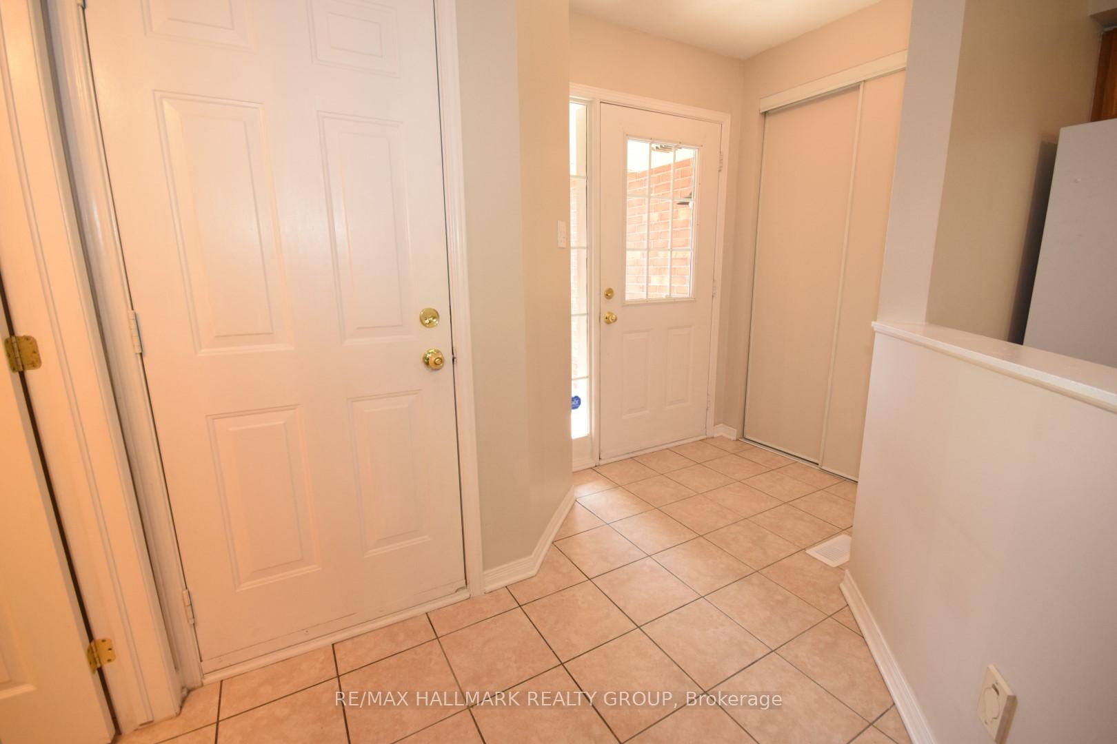 Photo 2 of 119 Topham Terrace, Ottawa, Fallingbrook/Gardenway South — HOMEH
