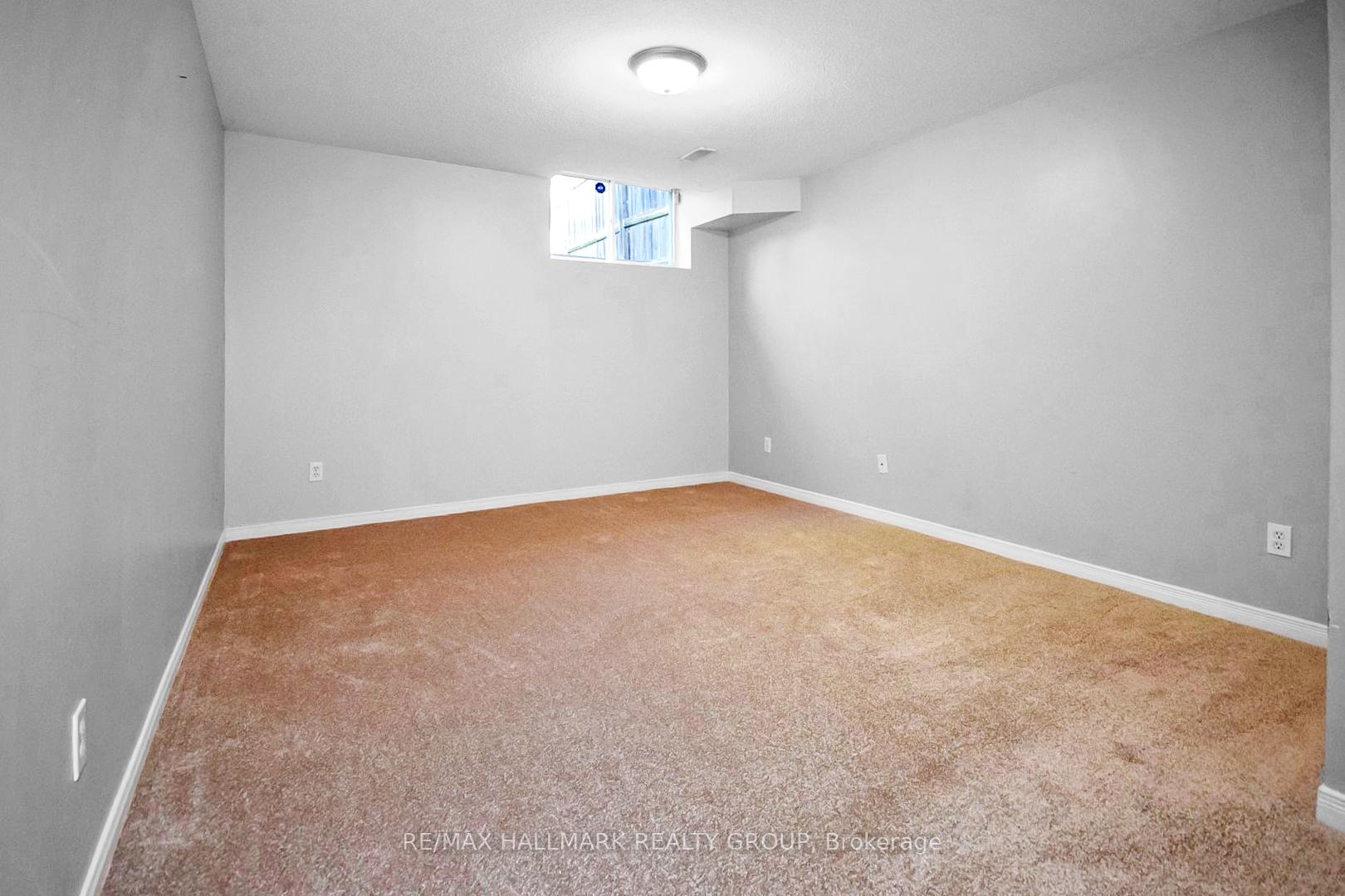 Photo 15 of 119 Topham Terrace, Ottawa, Fallingbrook/Gardenway South — HOMEH