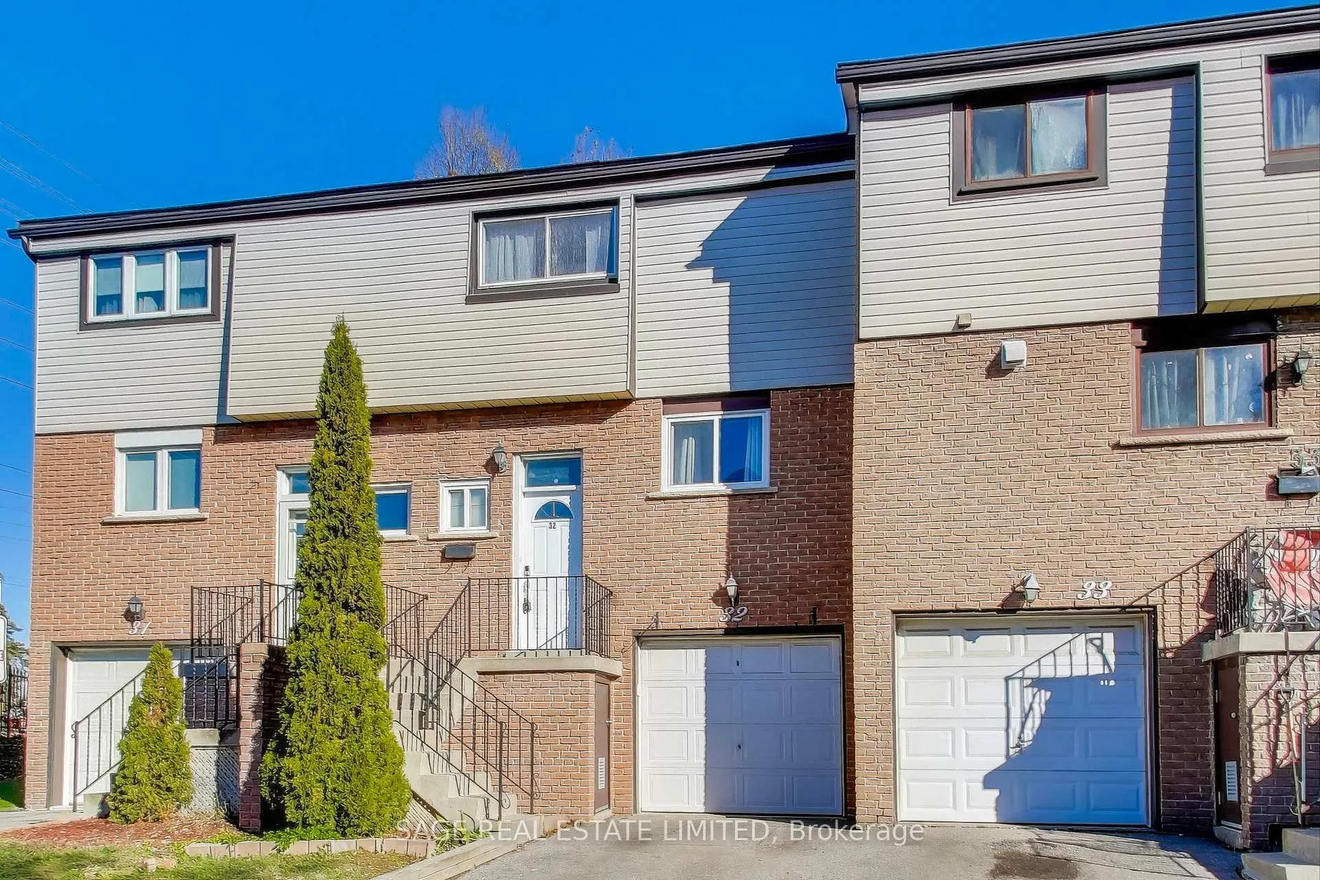 Photo 2 of Unit 32, 1945 Denmar Road, Pickering, Village East — HOMEH