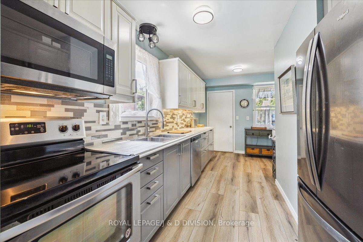 Photo 9 of 595 Holly Avenue, Milton, Timberlea — HOMEH