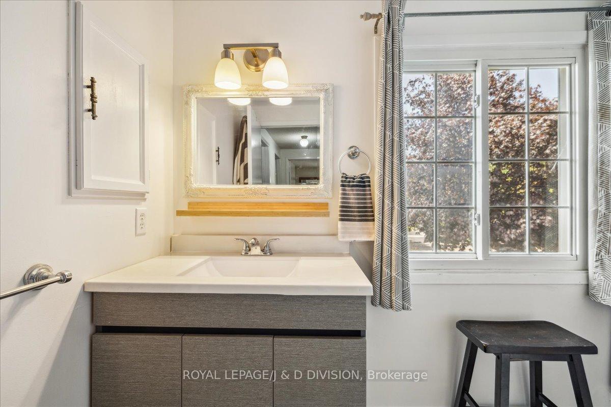 Photo 15 of 595 Holly Avenue, Milton, Timberlea — HOMEH