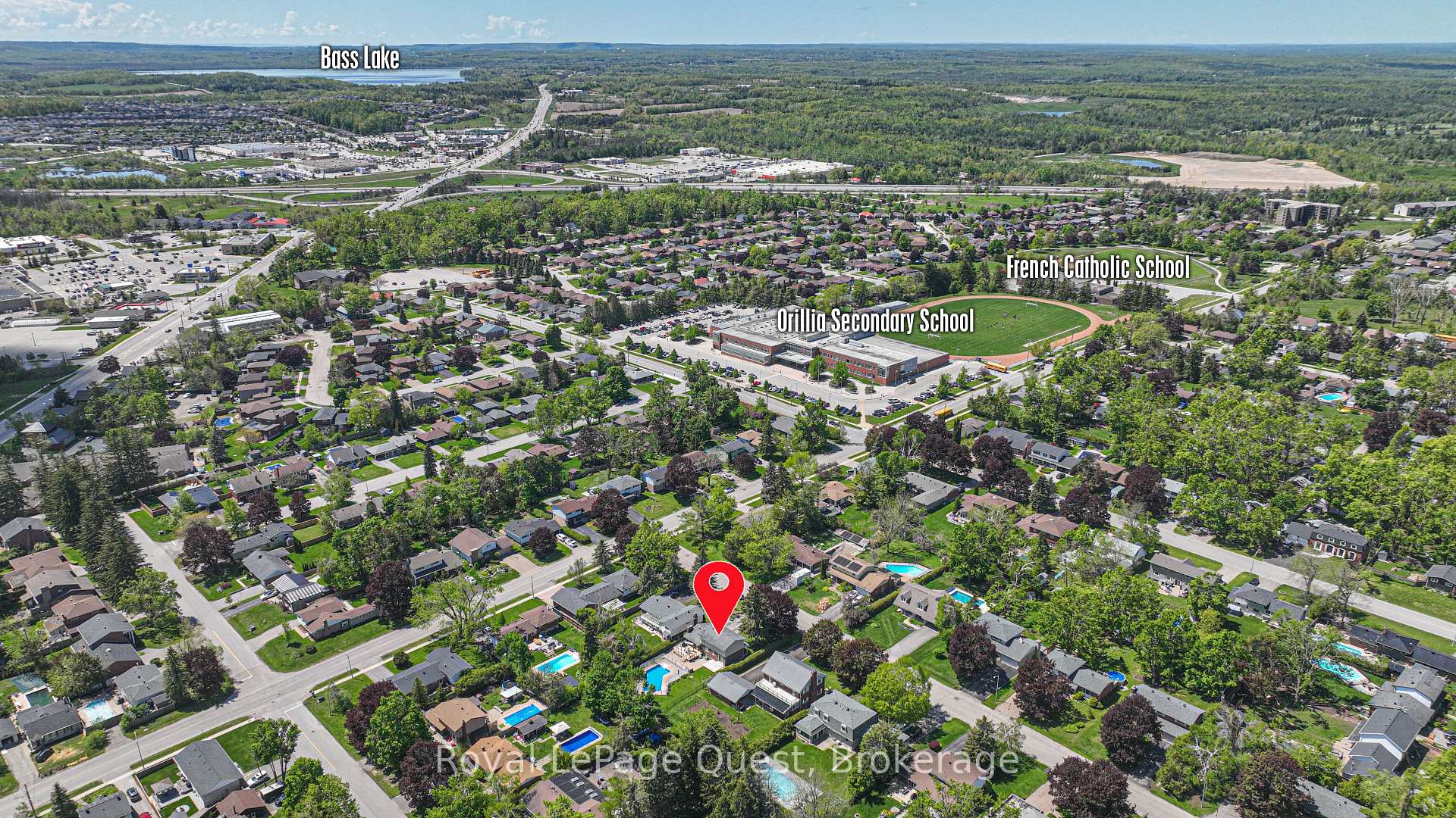 Photo 3 of 121 June Drive, Orillia — HOMEH