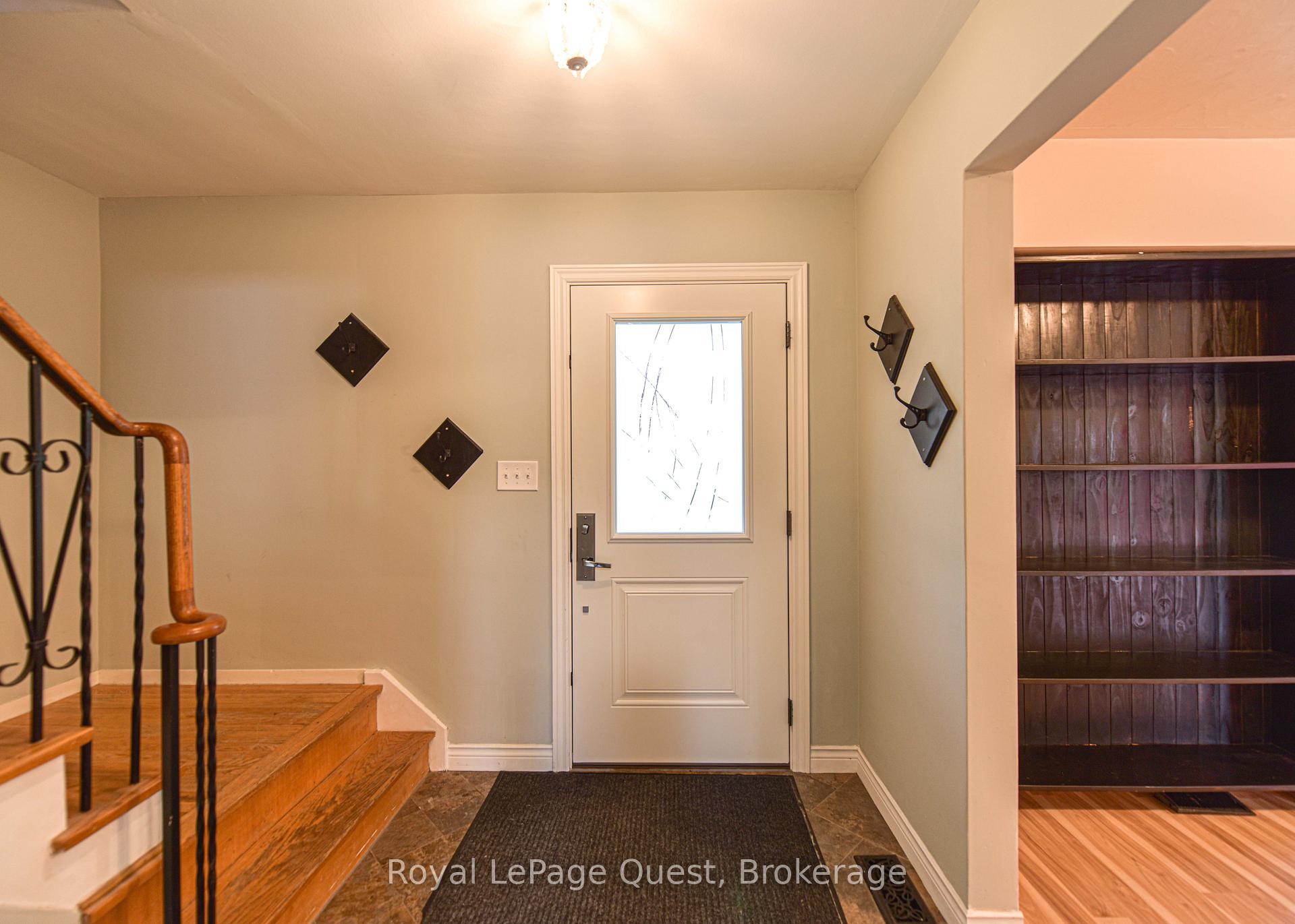 Photo 10 of 121 June Drive, Orillia — HOMEH