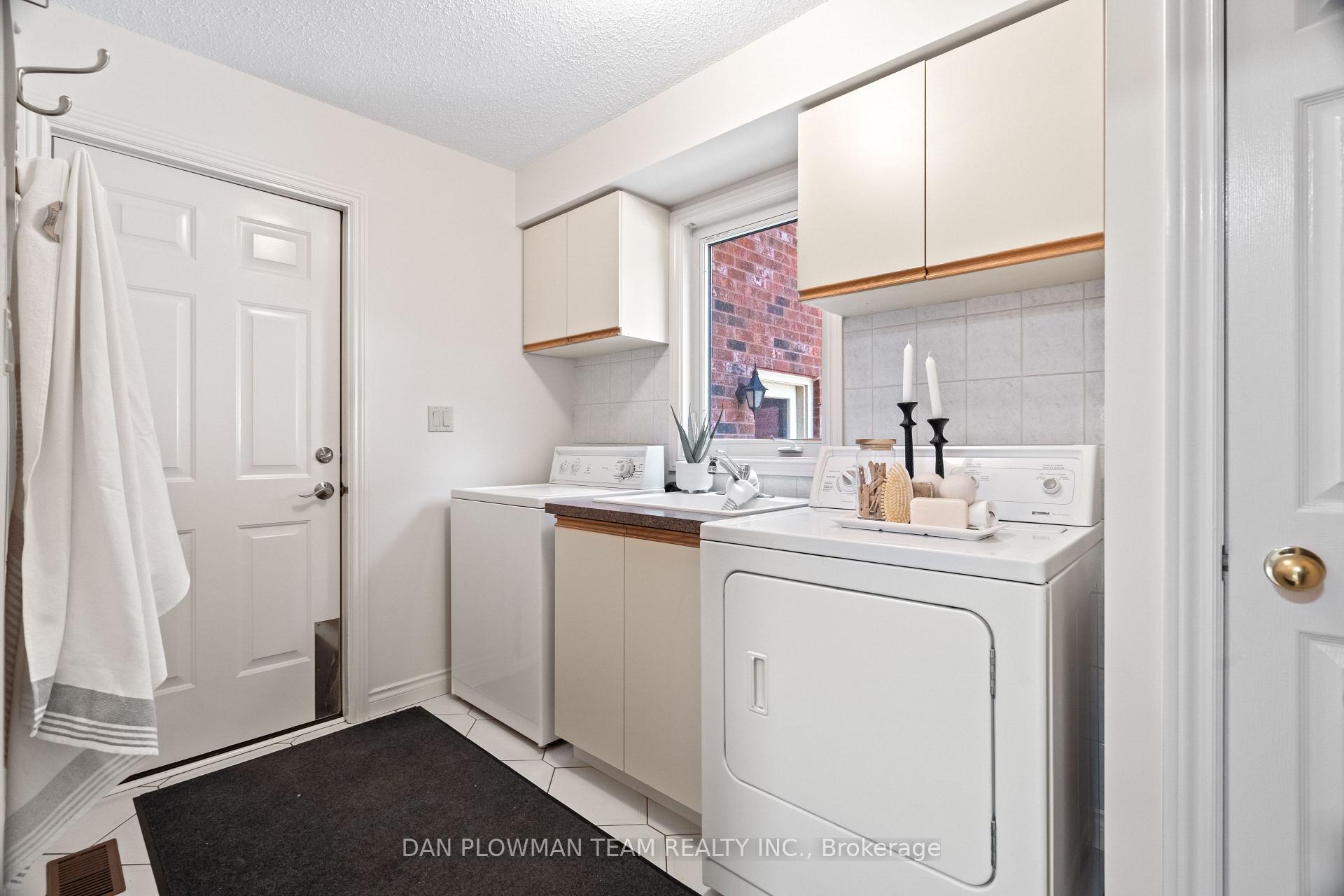 Photo 3 of 132 Samac Trail, Oshawa, Samac — HOMEH