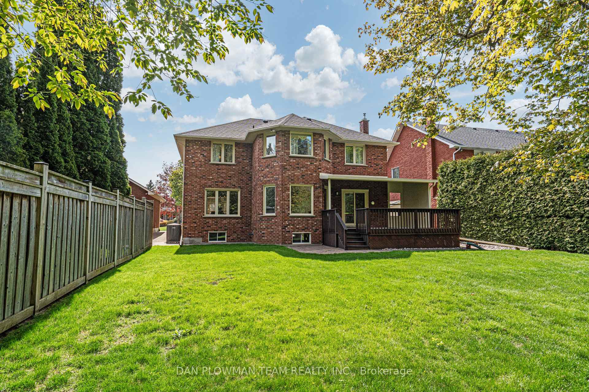 Photo 22 of 132 Samac Trail, Oshawa, Samac — HOMEH