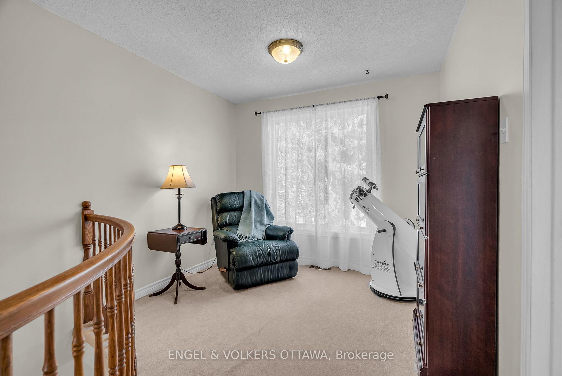 Photo 25 of 1416 Forest Valley Drive S, Ottawa, Chapel Hill — HOMEH