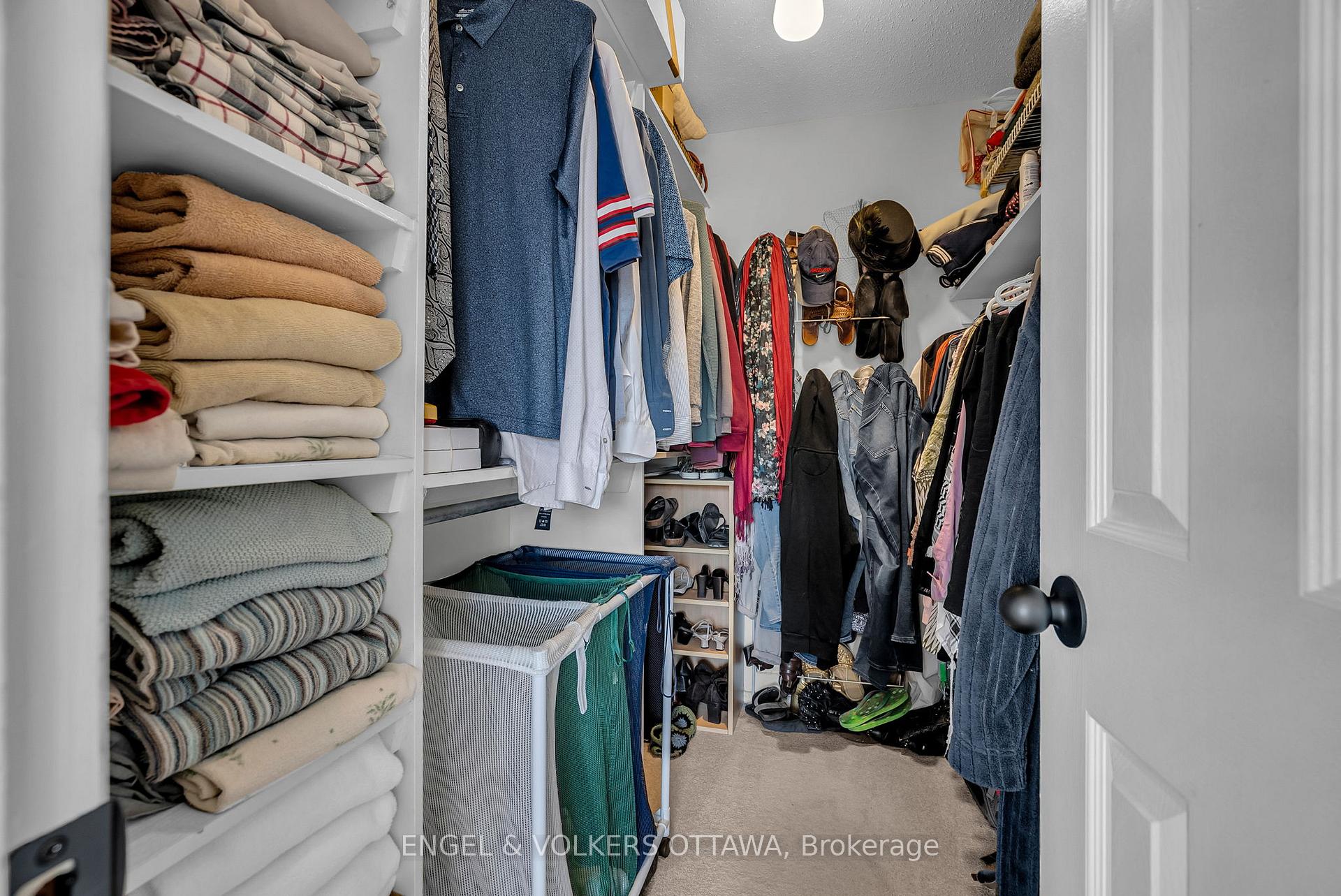 Photo 31 of 1416 Forest Valley Drive S, Ottawa, Chapel Hill — HOMEH