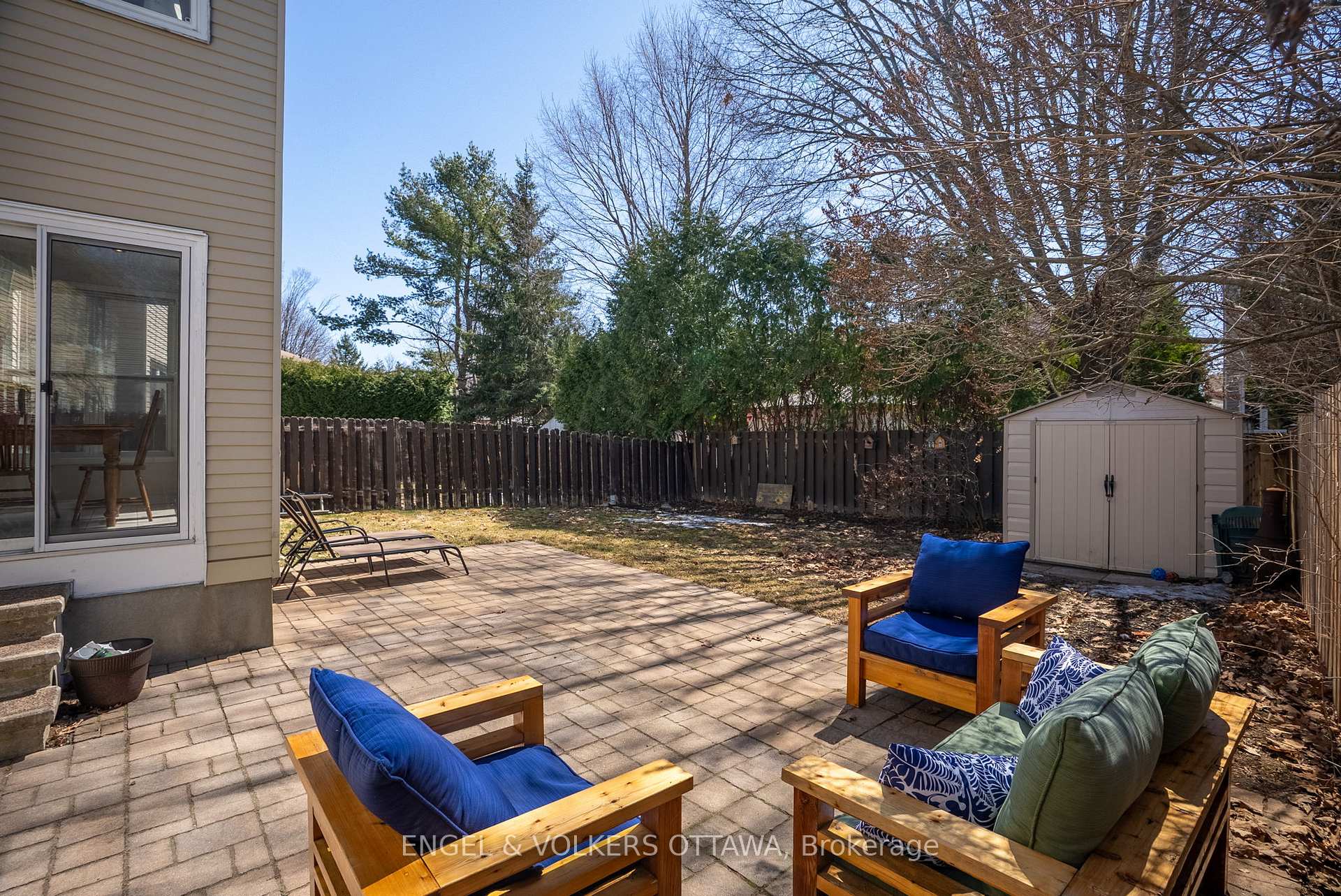 Photo 47 of 1416 Forest Valley Drive S, Ottawa, Chapel Hill — HOMEH