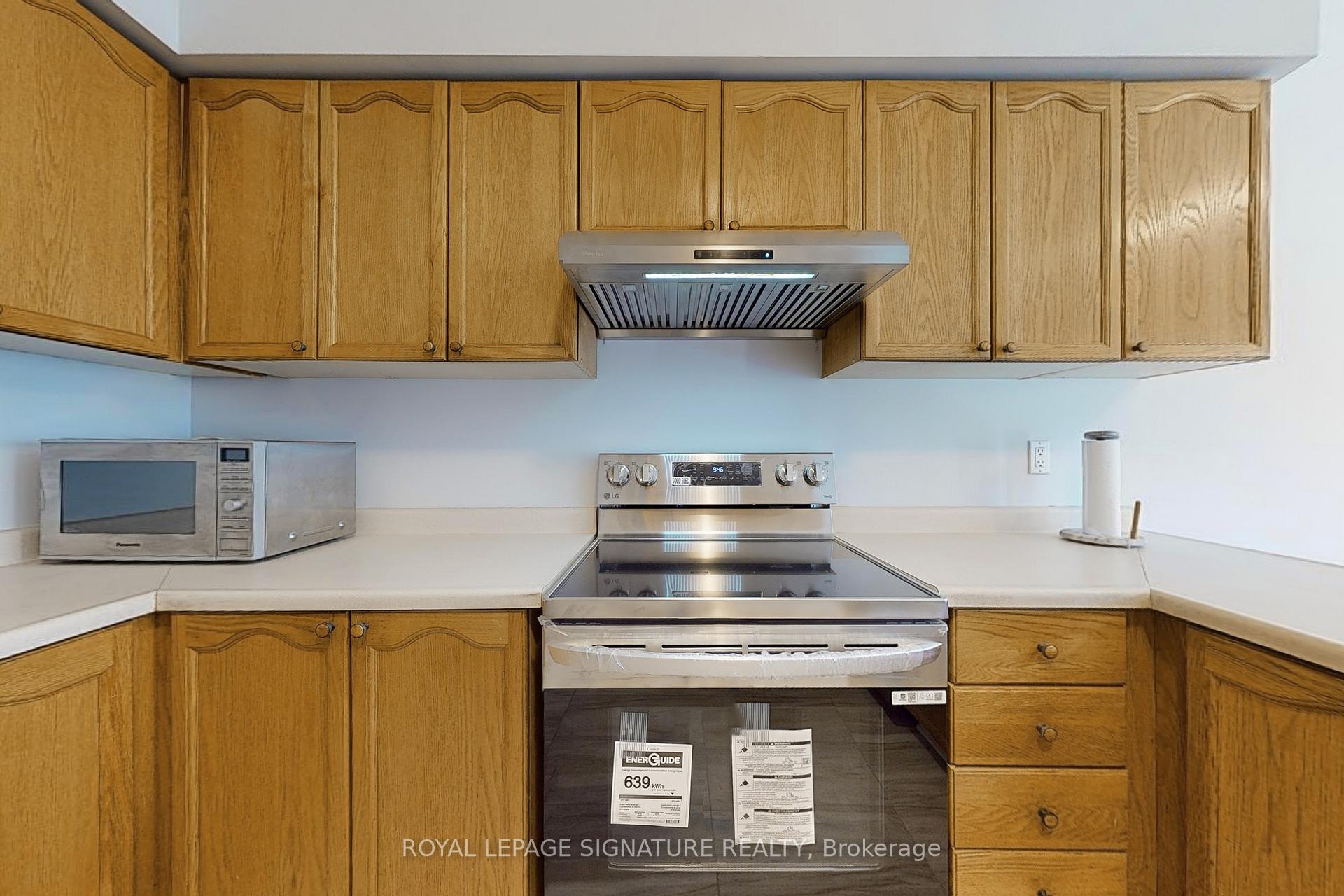 Photo 10 of 91 Captain Francis Drive, Markham, Buttonville — HOMEH
