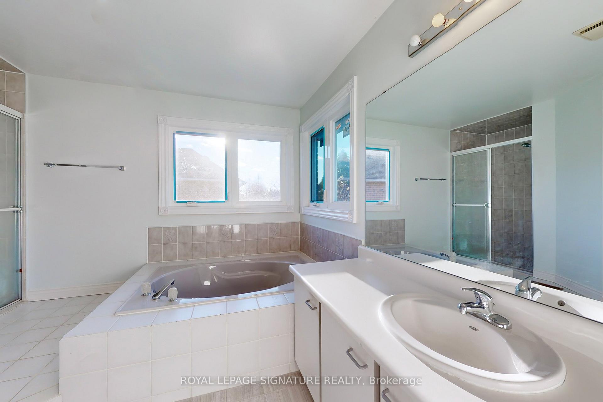 Photo 23 of 91 Captain Francis Drive, Markham, Buttonville — HOMEH