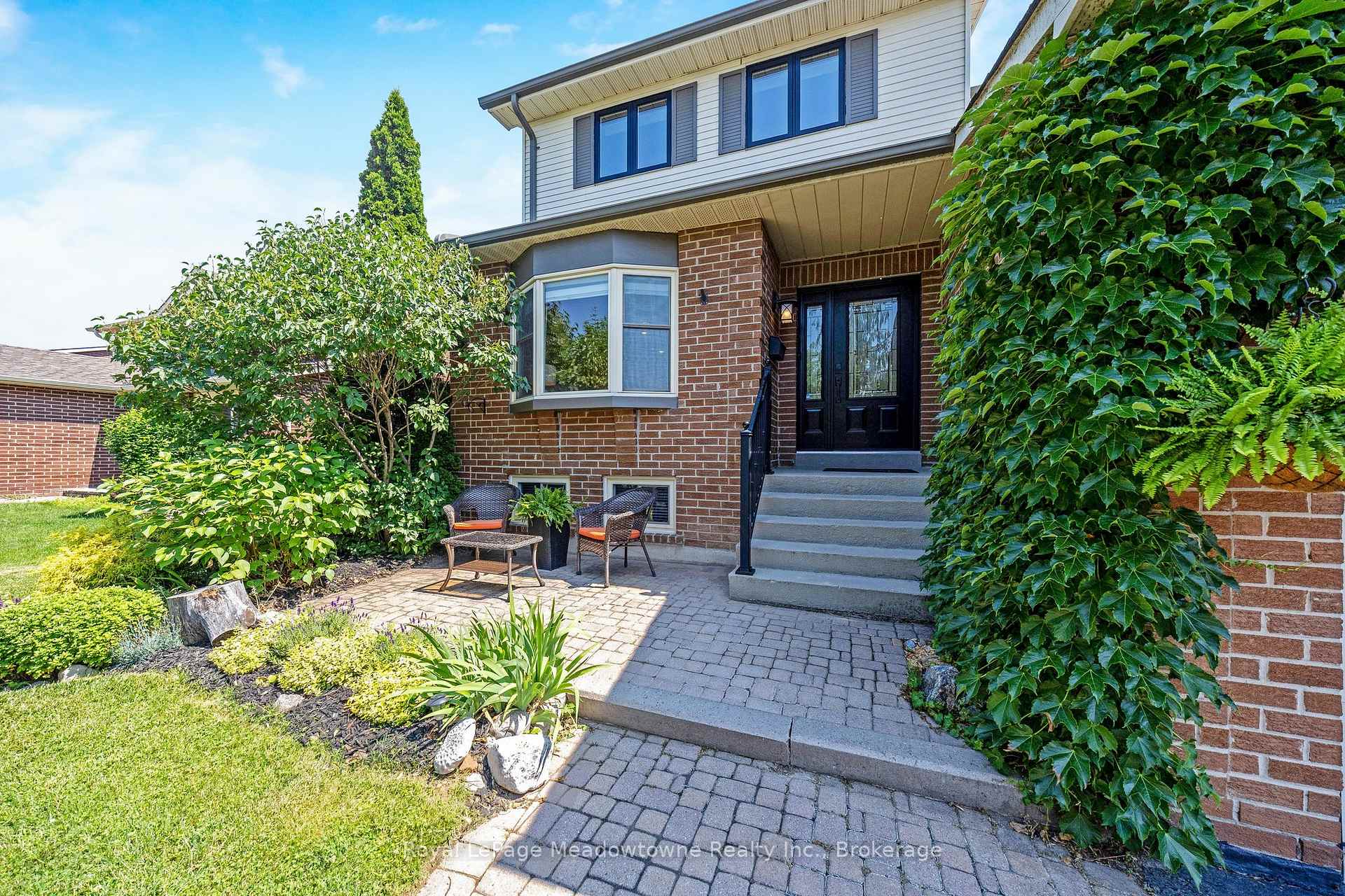 Photo 6 of 738 Robertson Crescent, Milton, Timberlea — HOMEH