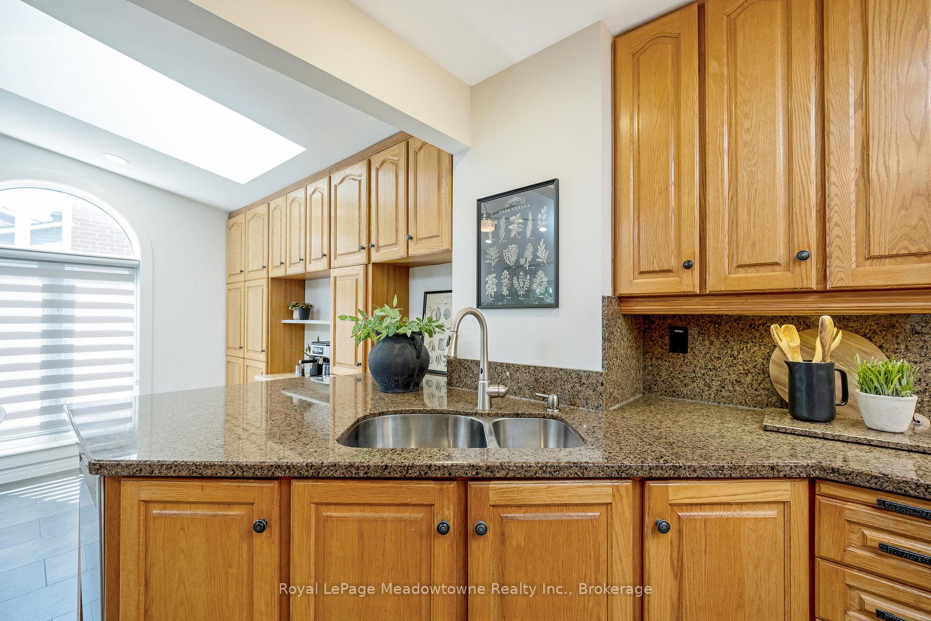 Photo 13 of 738 Robertson Crescent, Milton, Timberlea — HOMEH
