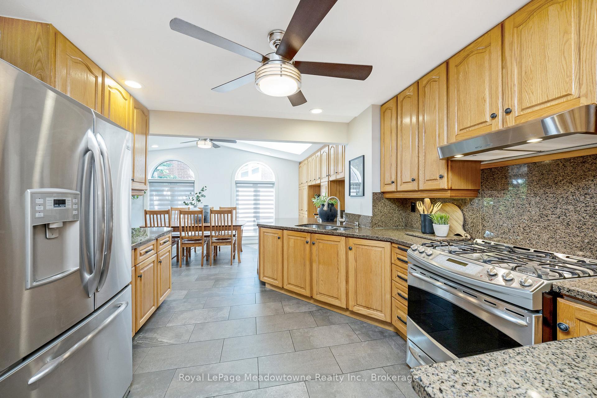 Photo 9 of 738 Robertson Crescent, Milton, Timberlea — HOMEH
