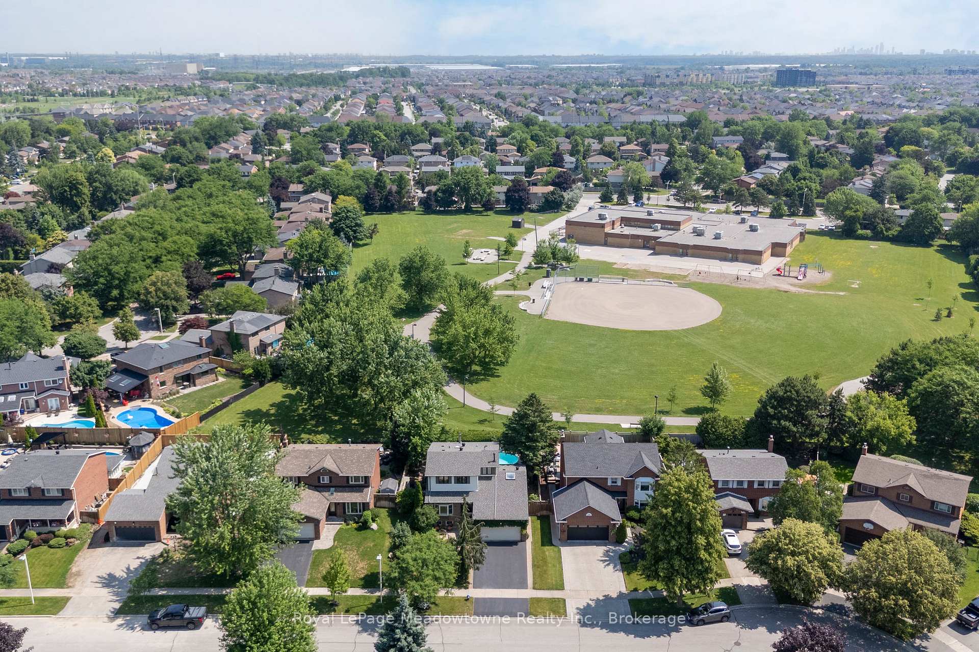 Photo 47 of 738 Robertson Crescent, Milton, Timberlea — HOMEH