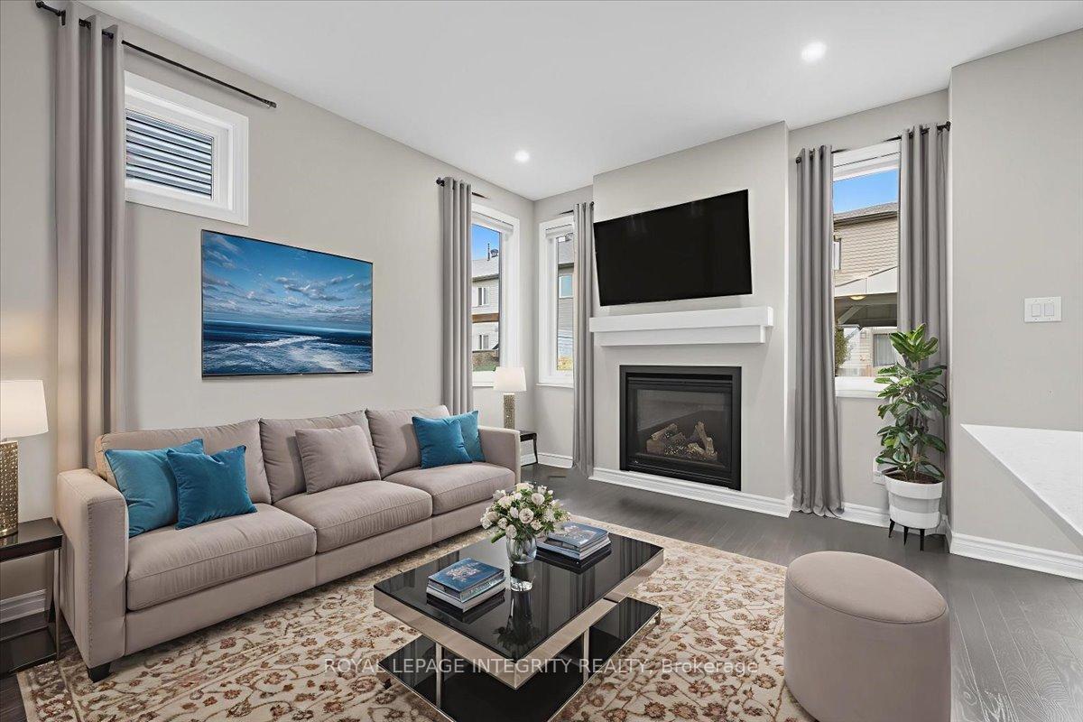 Photo 8 of 707 Des Aubepines Drive, Ottawa, Avalon West — HOMEH