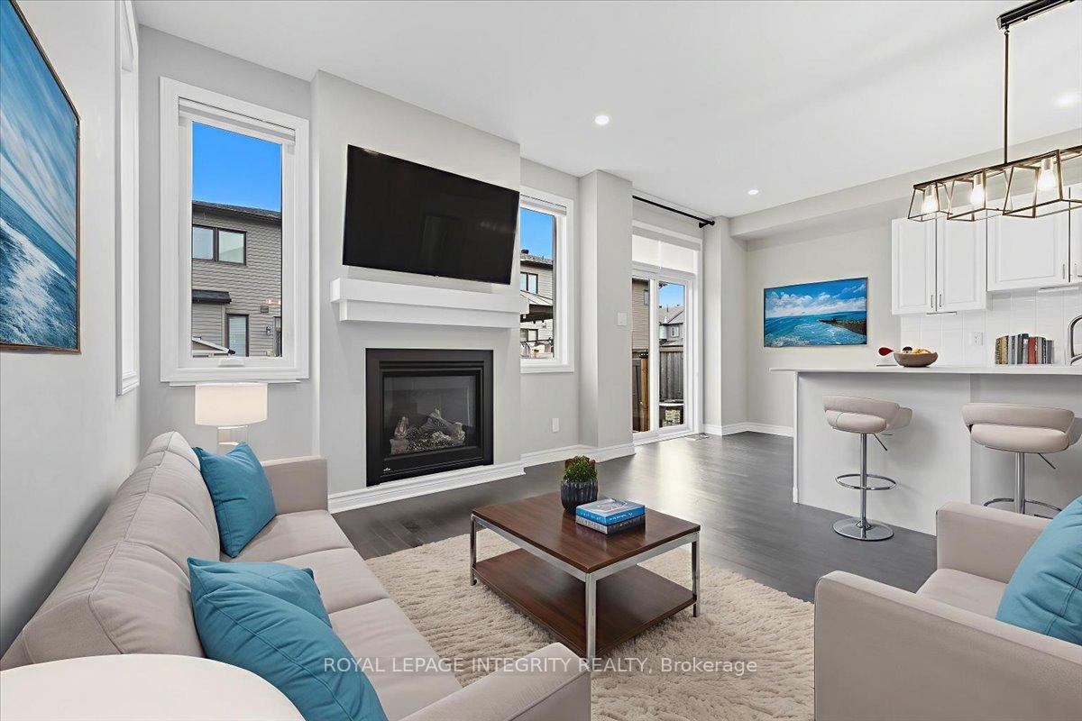 Photo 9 of 707 Des Aubepines Drive, Ottawa, Avalon West — HOMEH