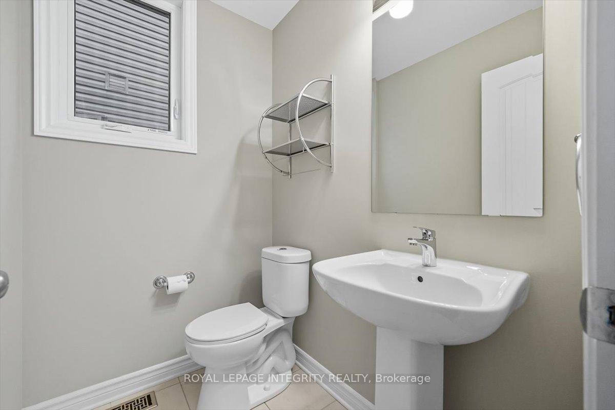 Photo 15 of 707 Des Aubepines Drive, Ottawa, Avalon West — HOMEH