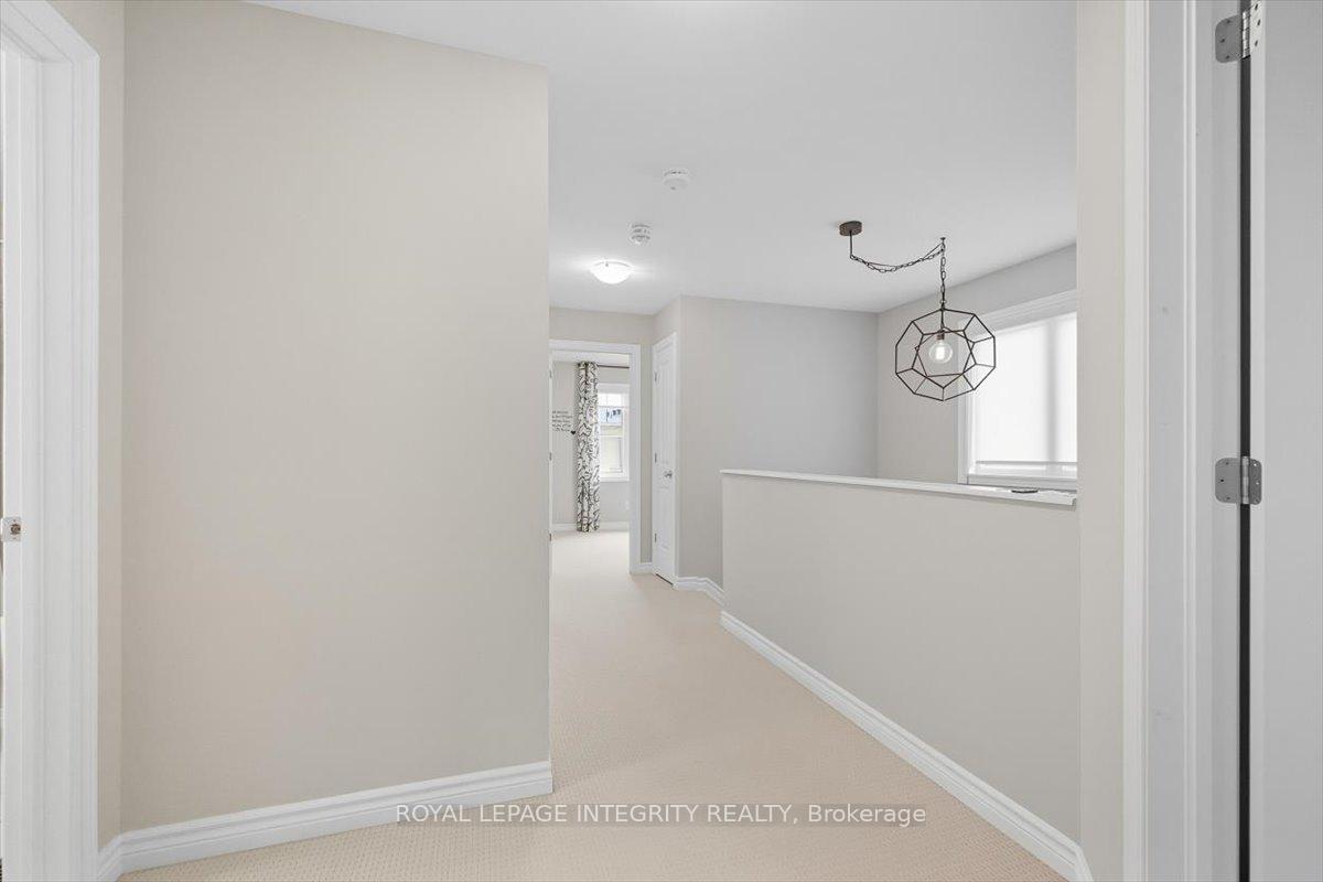 Photo 23 of 707 Des Aubepines Drive, Ottawa, Avalon West — HOMEH