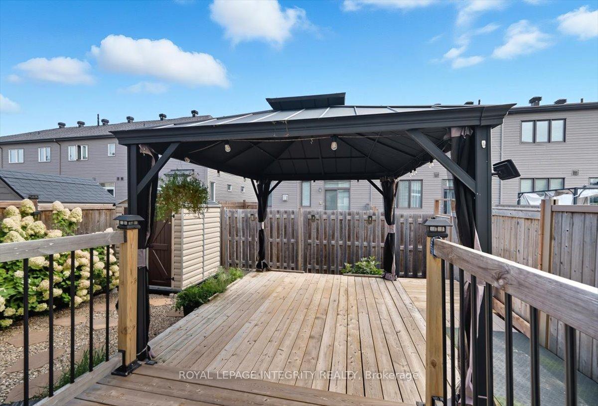 Photo 38 of 707 Des Aubepines Drive, Ottawa, Avalon West — HOMEH