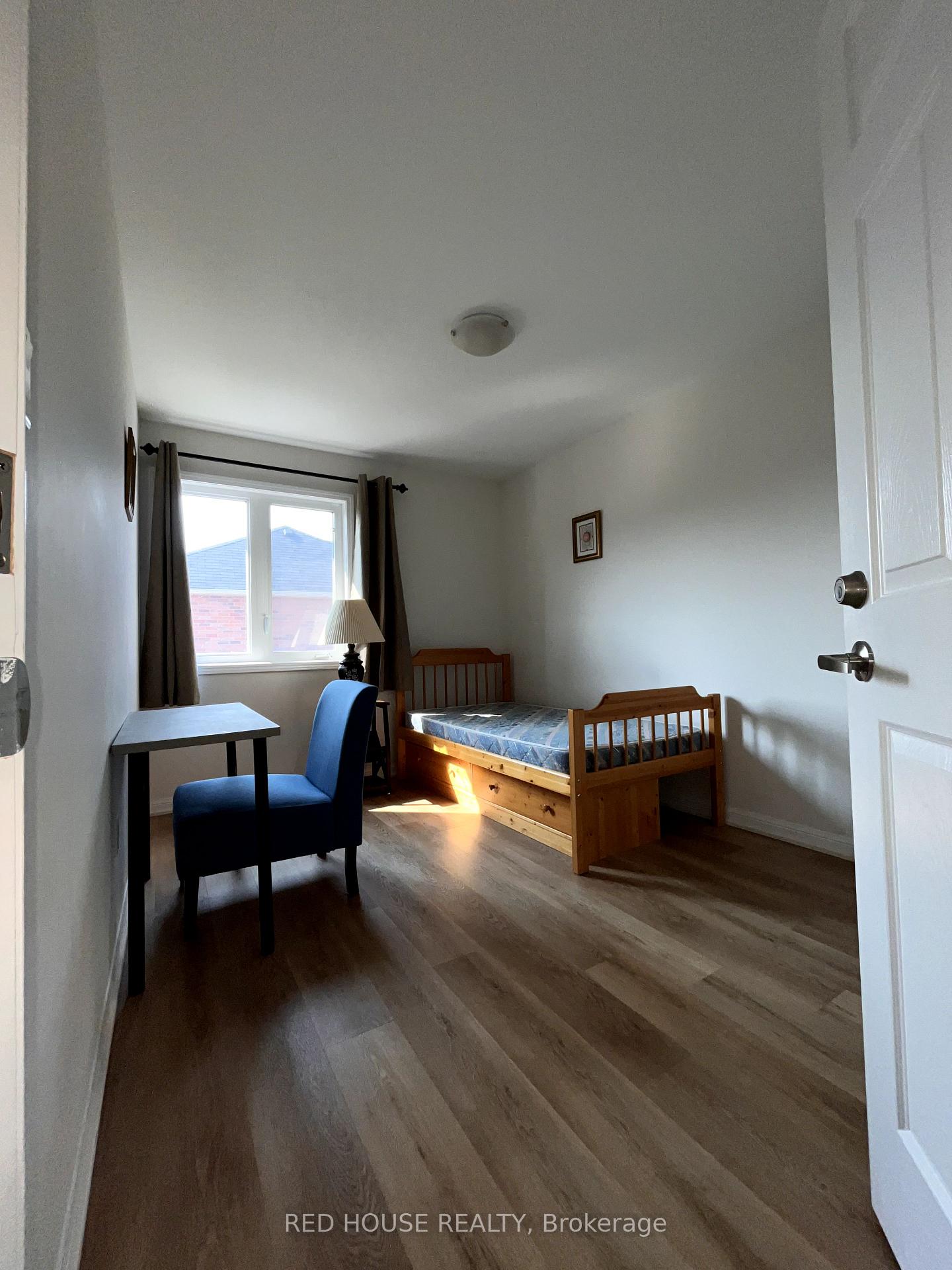 Photo 22 of 747 Winn Trail, Milton, Coates — HOMEH