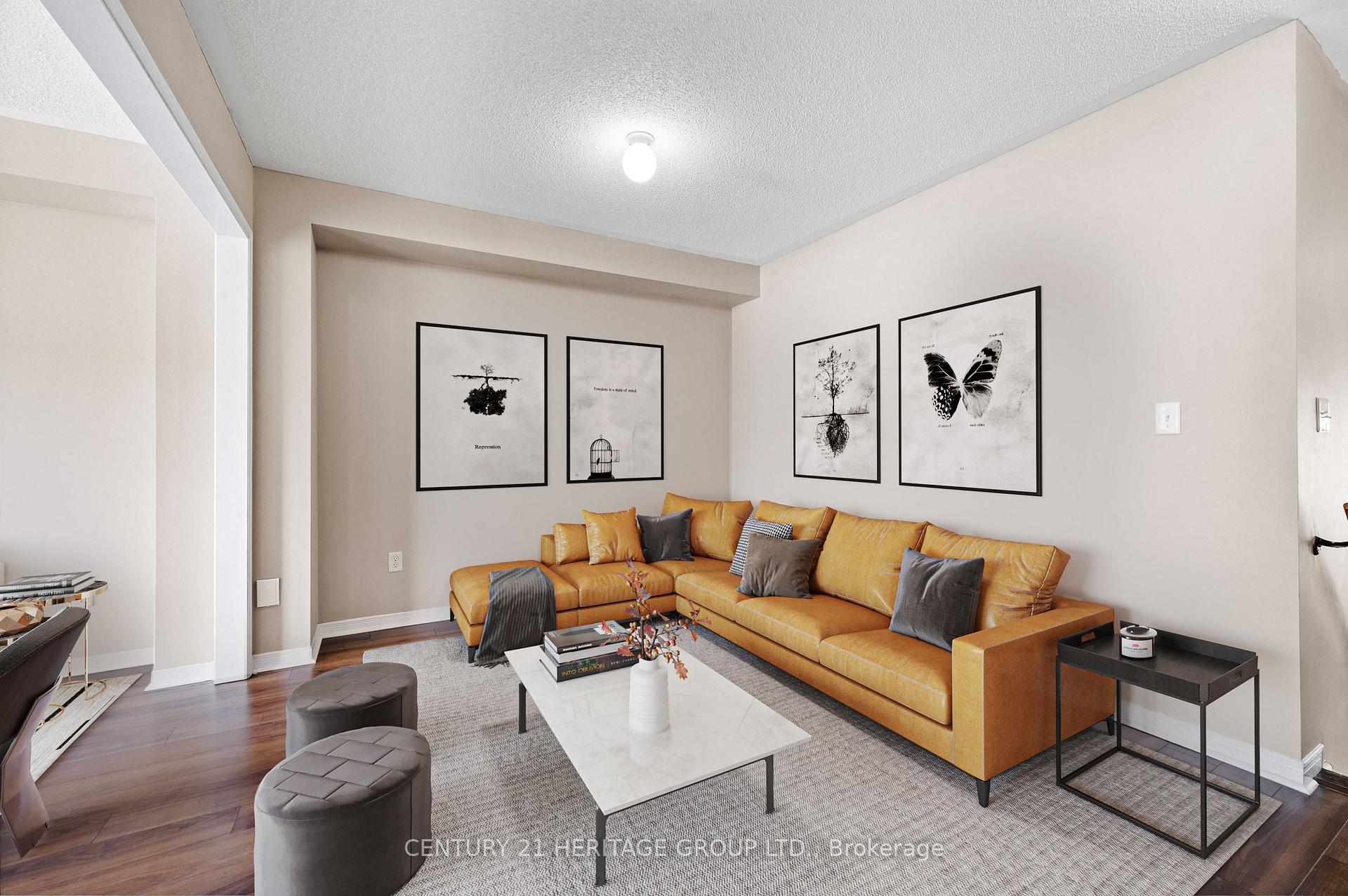 Photo 3 of 39 Ruthven Crescent, New Tecumseth, Alliston — HOMEH