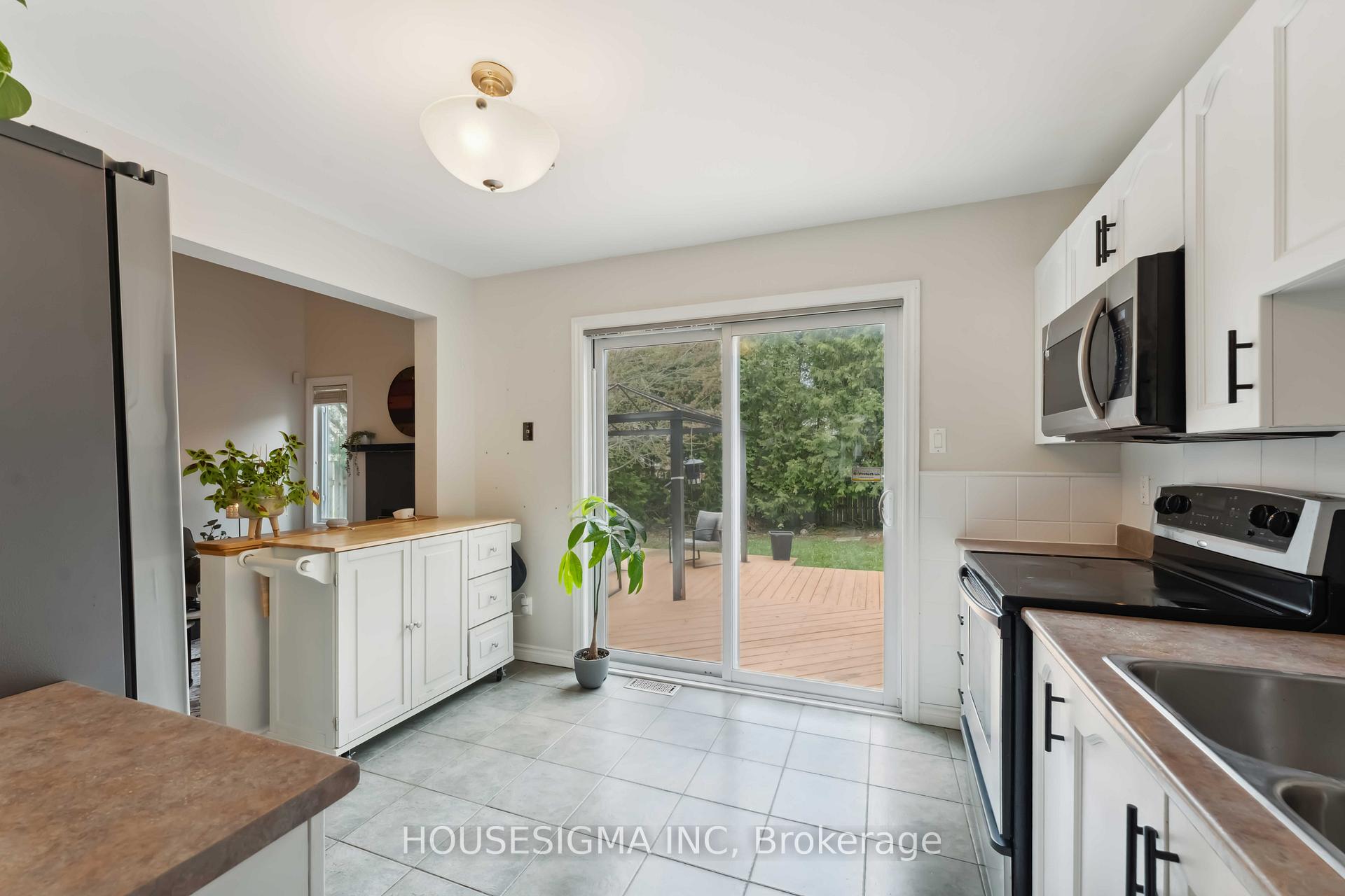 Photo 14 of 6671 Tooney Drive, Ottawa, Orleans/Sunridge — HOMEH