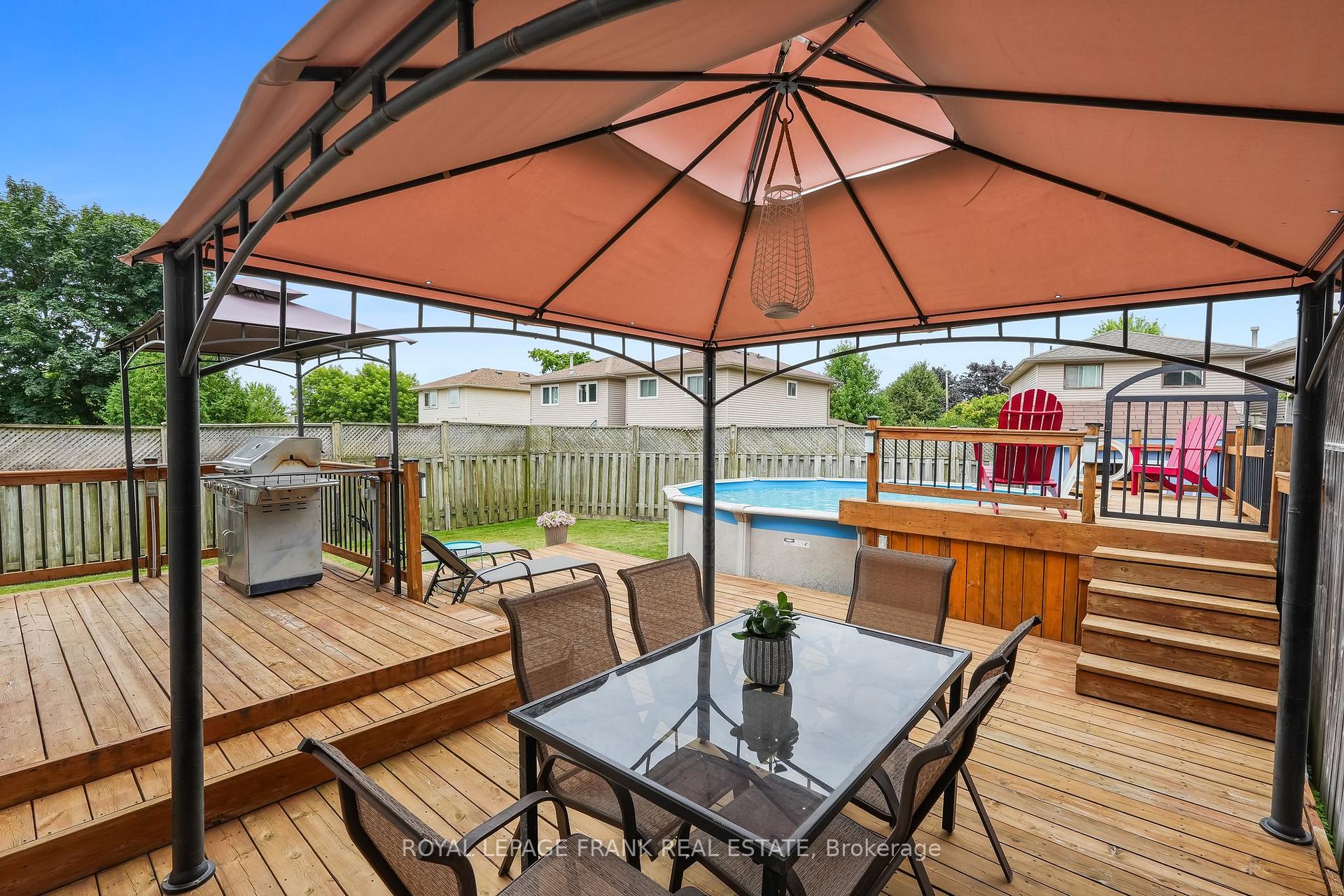 Photo 28 of 808 Crowells Street, Oshawa, Pinecrest — HOMEH