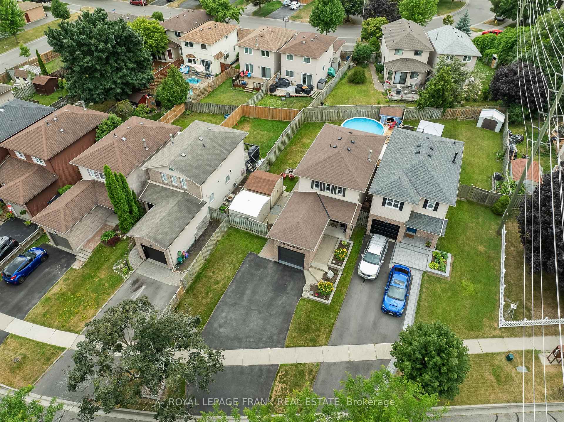 Photo 39 of 808 Crowells Street, Oshawa, Pinecrest — HOMEH