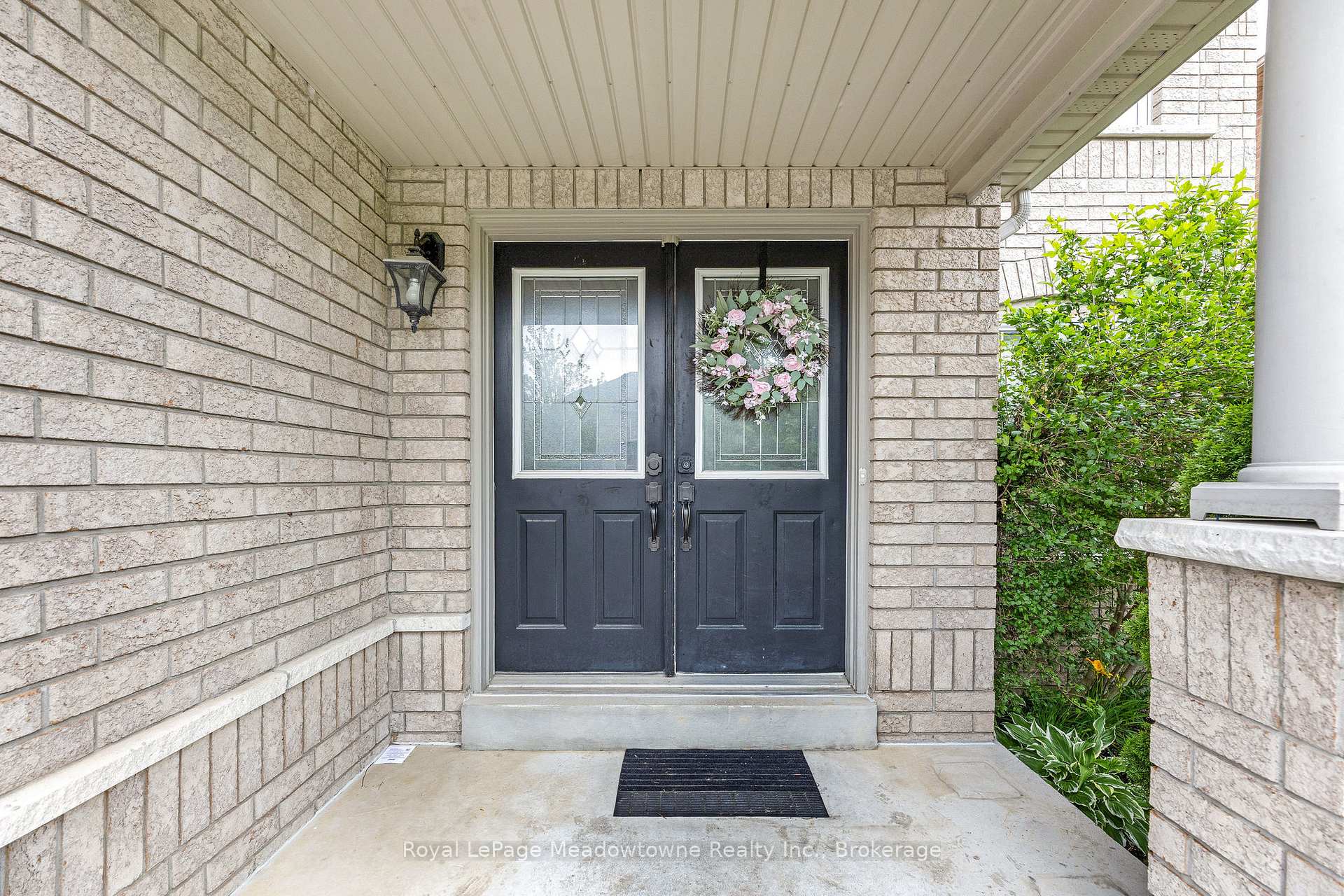 Photo 3 of 13 Robarts Drive, Milton, Dempsey — HOMEH