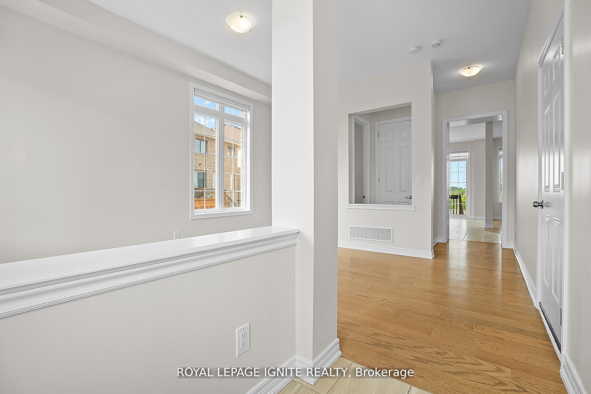 Photo 3 of 2592 Craftsman Drive, Oshawa, Windfields — HOMEH