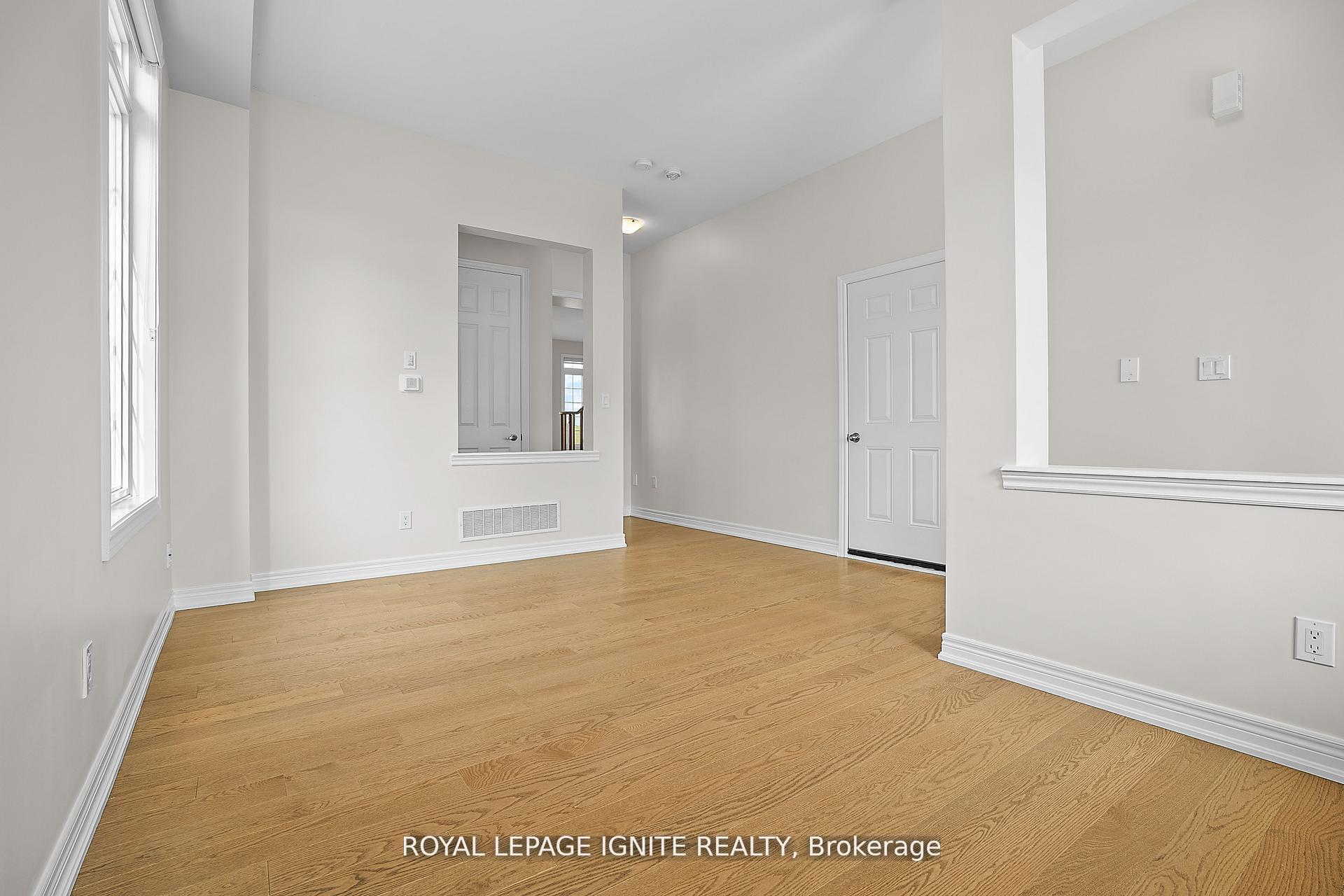 Photo 5 of 2592 Craftsman Drive, Oshawa, Windfields — HOMEH