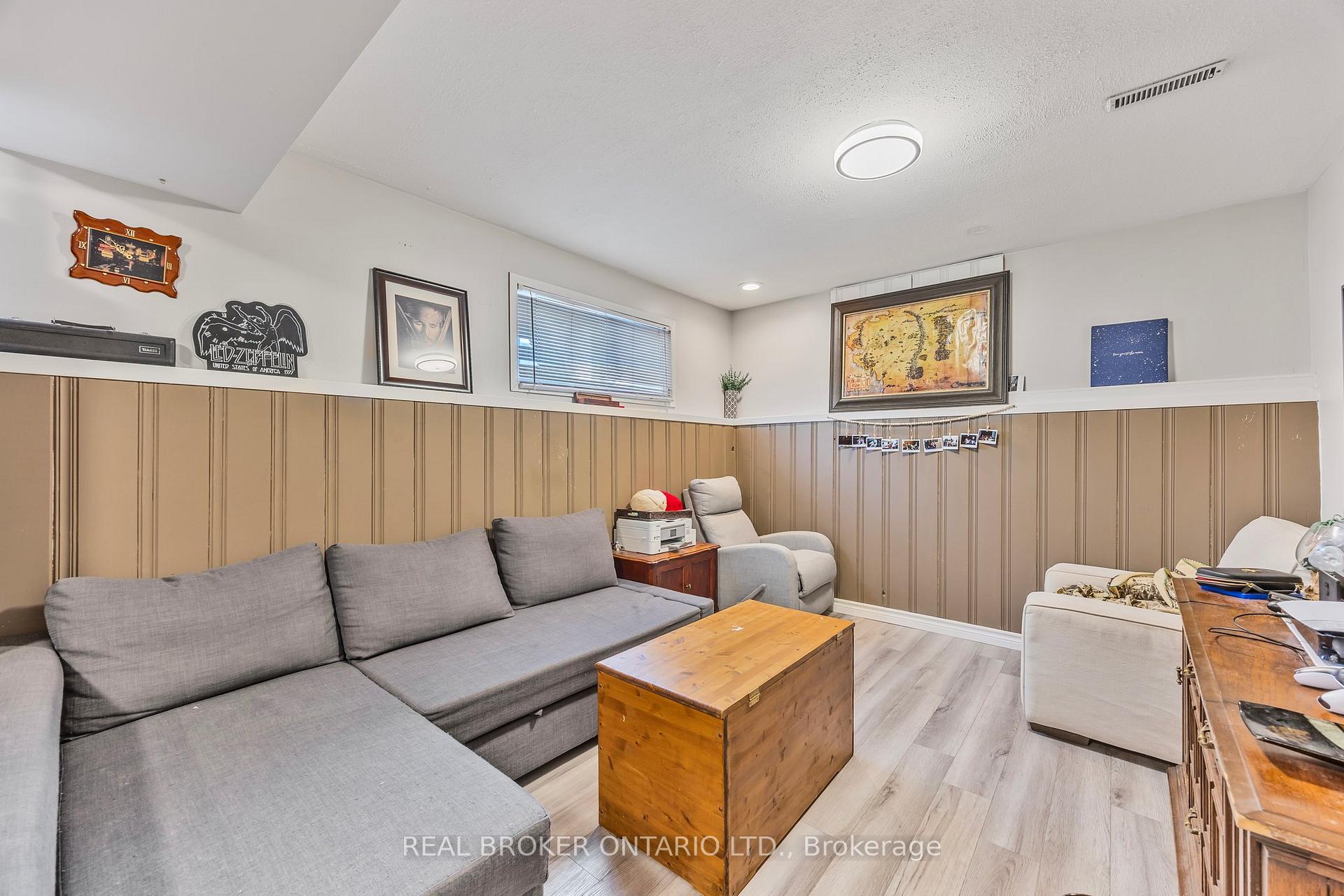 Photo 24 of 28 Louise Lane, Orillia — HOMEH