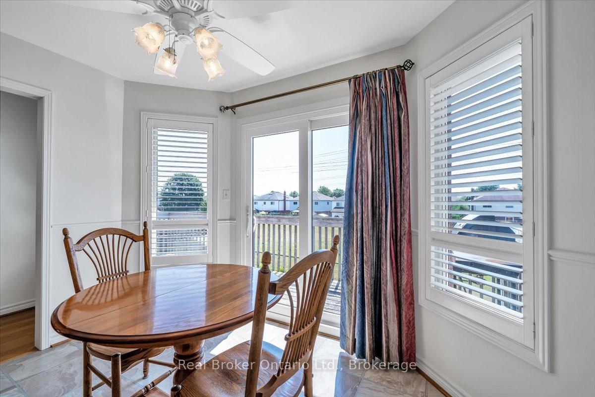 Photo 17 of 961 Ridge Valley Drive, Oshawa, Pinecrest — HOMEH