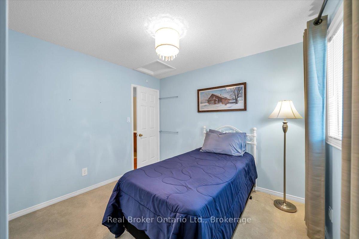 Photo 30 of 961 Ridge Valley Drive, Oshawa, Pinecrest — HOMEH