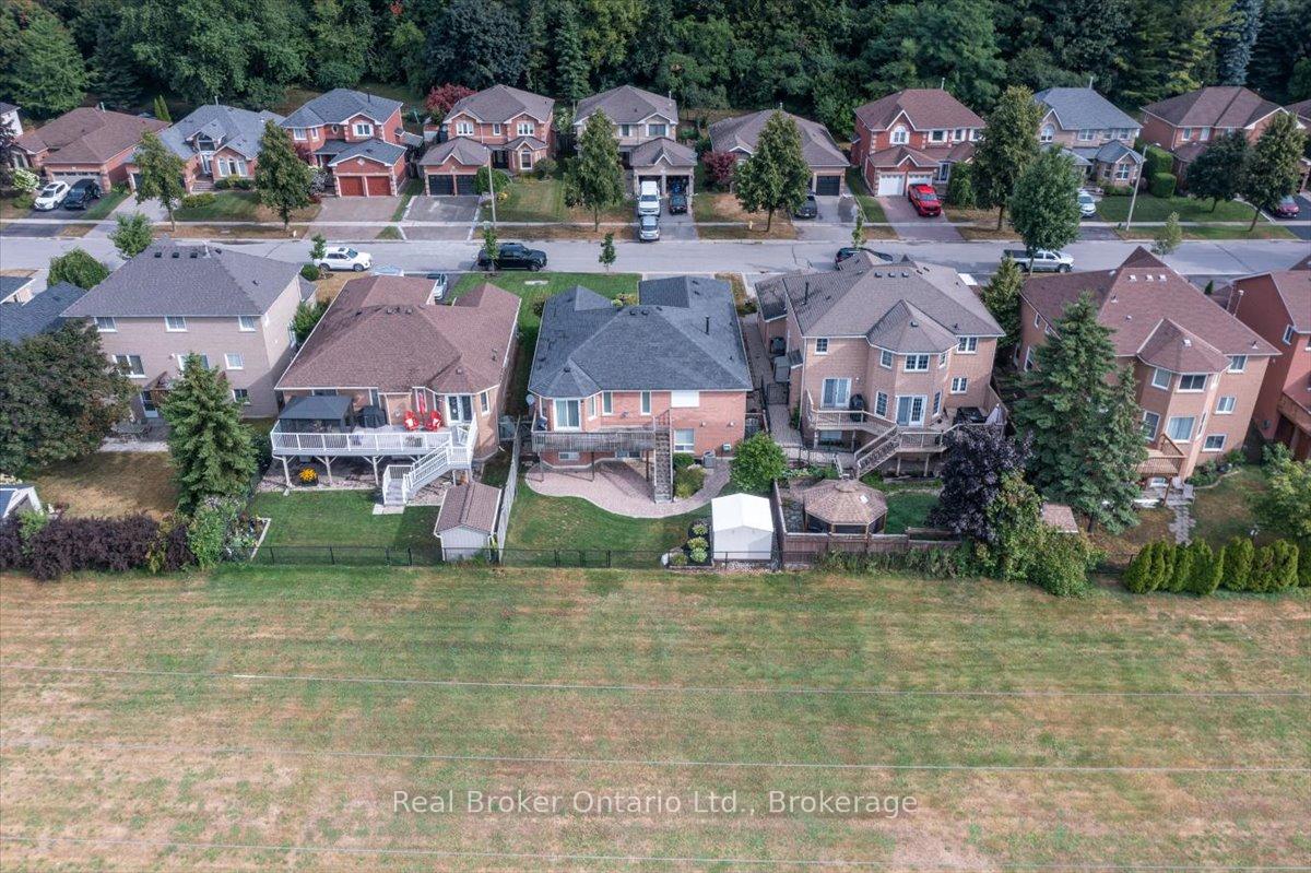 Photo 40 of 961 Ridge Valley Drive, Oshawa, Pinecrest — HOMEH