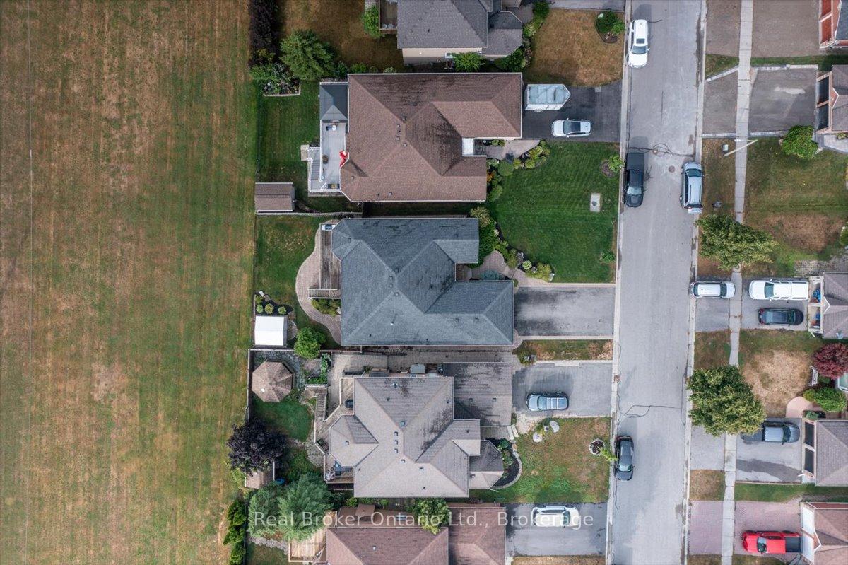 Photo 41 of 961 Ridge Valley Drive, Oshawa, Pinecrest — HOMEH